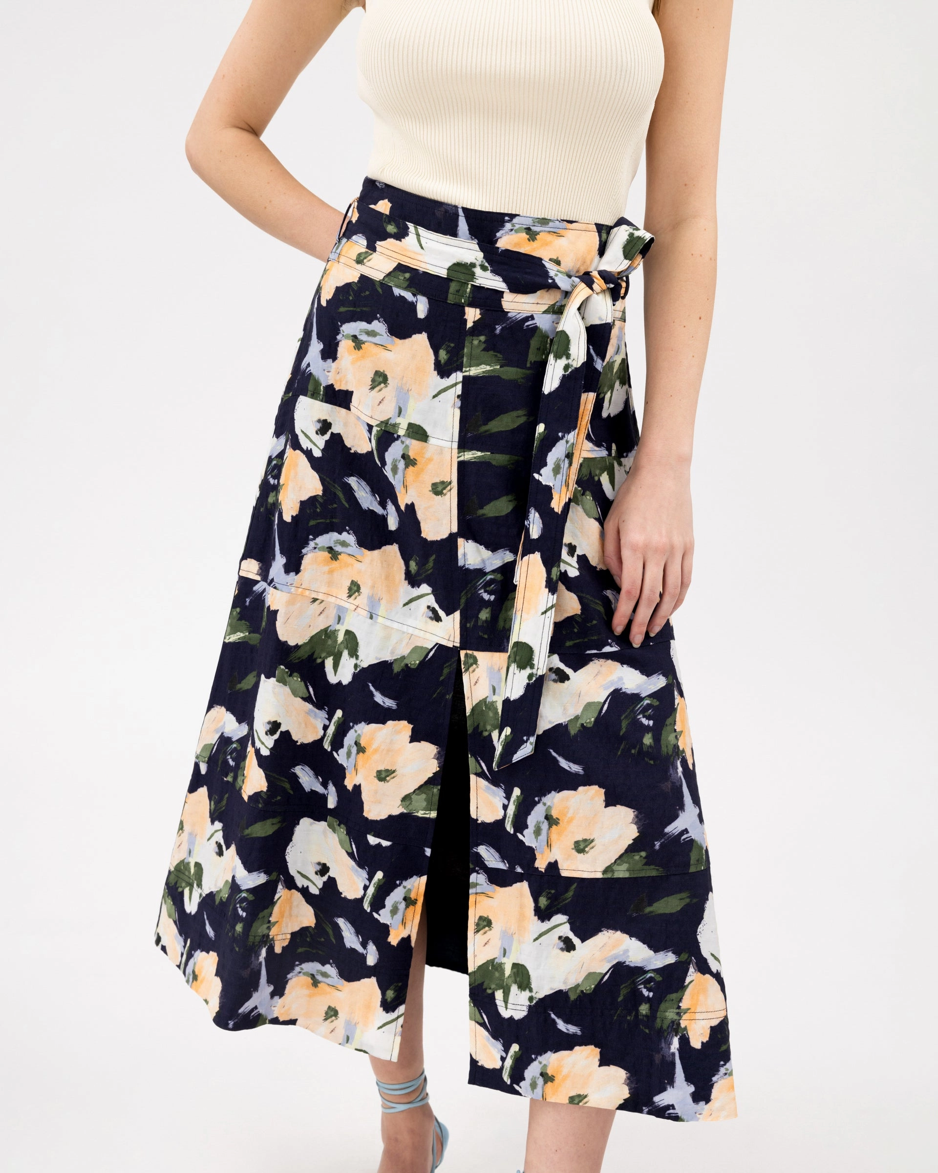 Linen Hudson Skirt Urban Ready