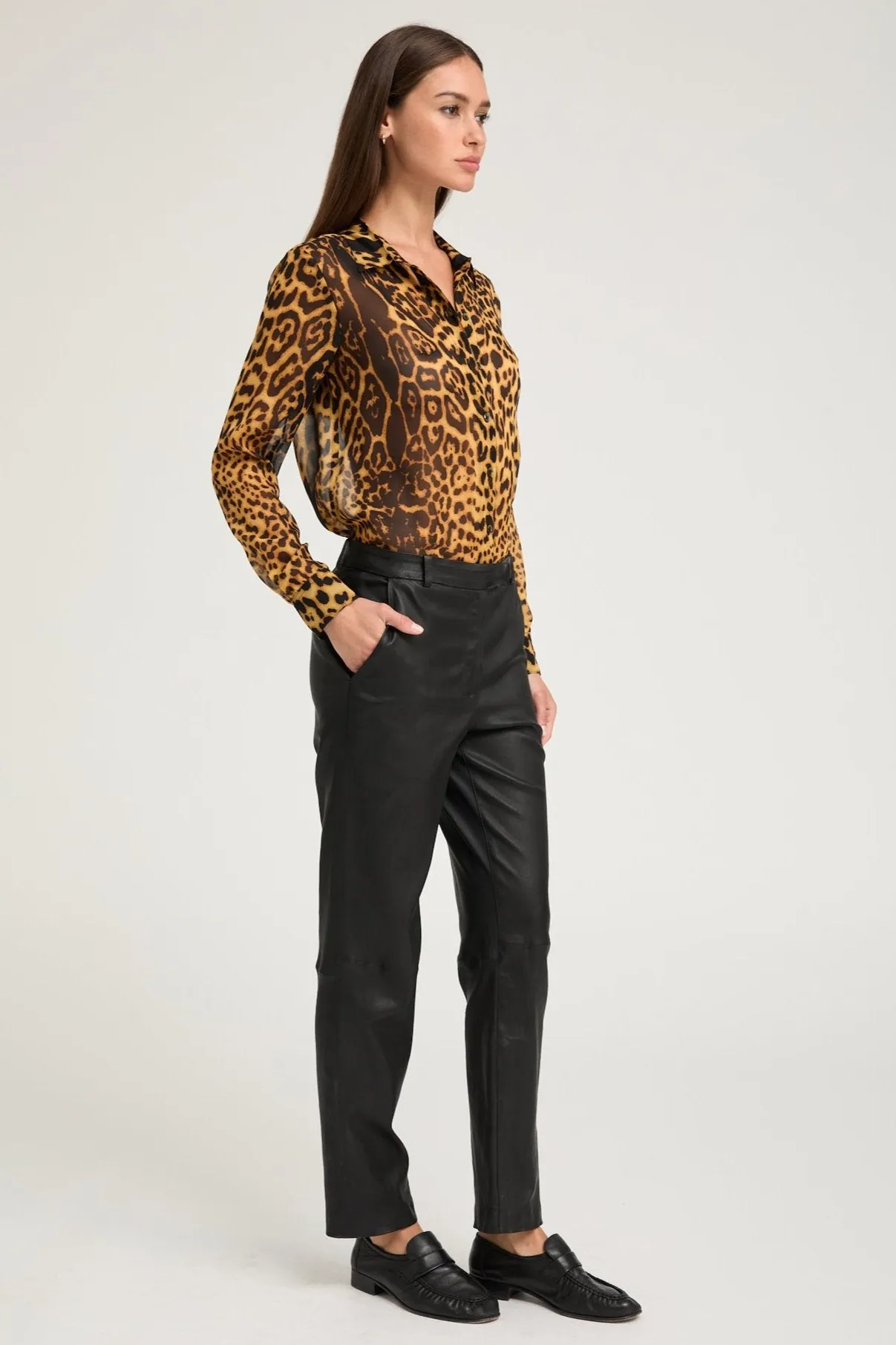 Dark Leopard Silk Fitted Button Down OdorResistantTechnology