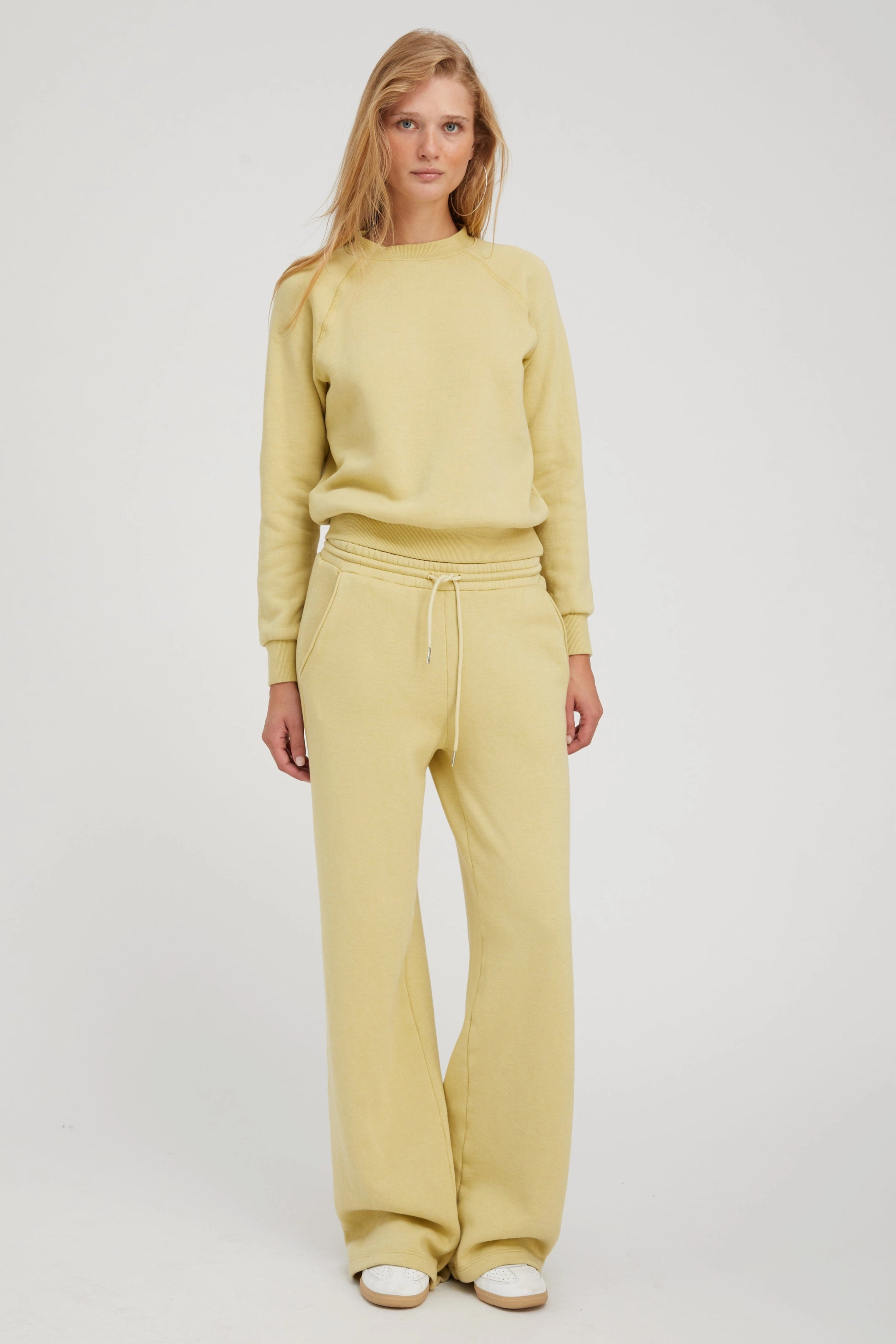 Pistachio Baggy Sweatpants High Neckline Structure
