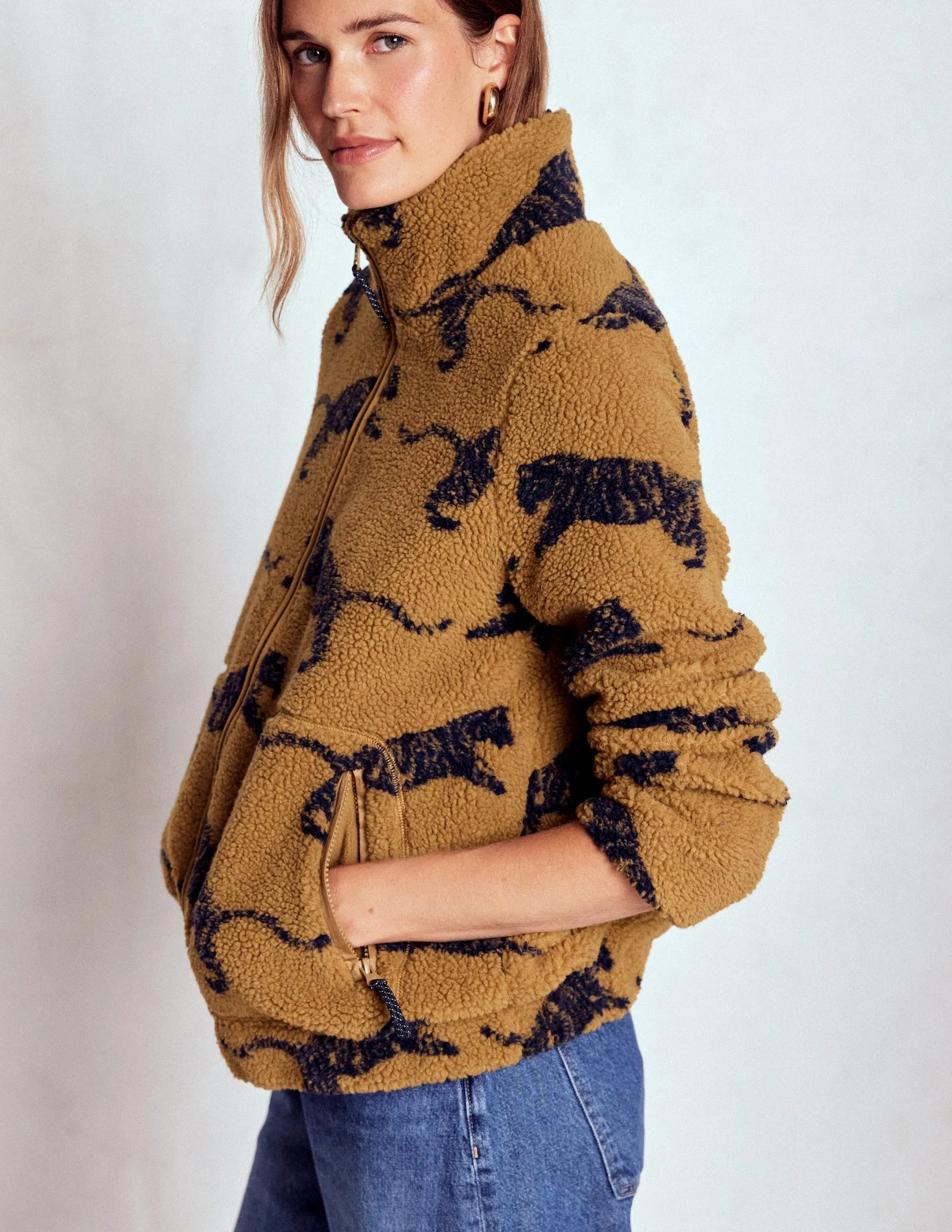 Day To Day Anti Static Finish Westminster Borg Jacket-Hazelnut Brown, Leaping Tiger