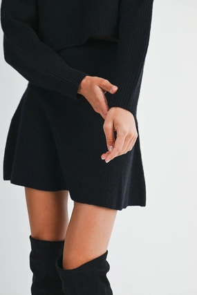 MAGNOLIA SWEATER KNIT SKIRT Smooth Look Innovative Fabric
