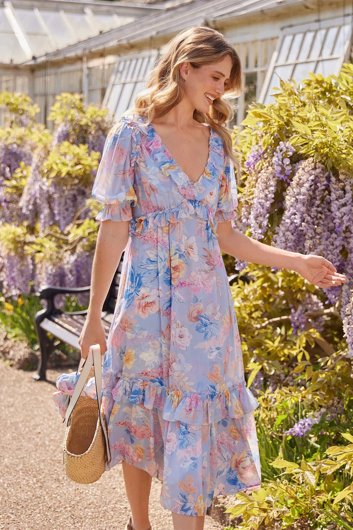 Photo Light Day-to-evening dress Mariannes Floral Chiffon Short Sleeve Ballerina Dress