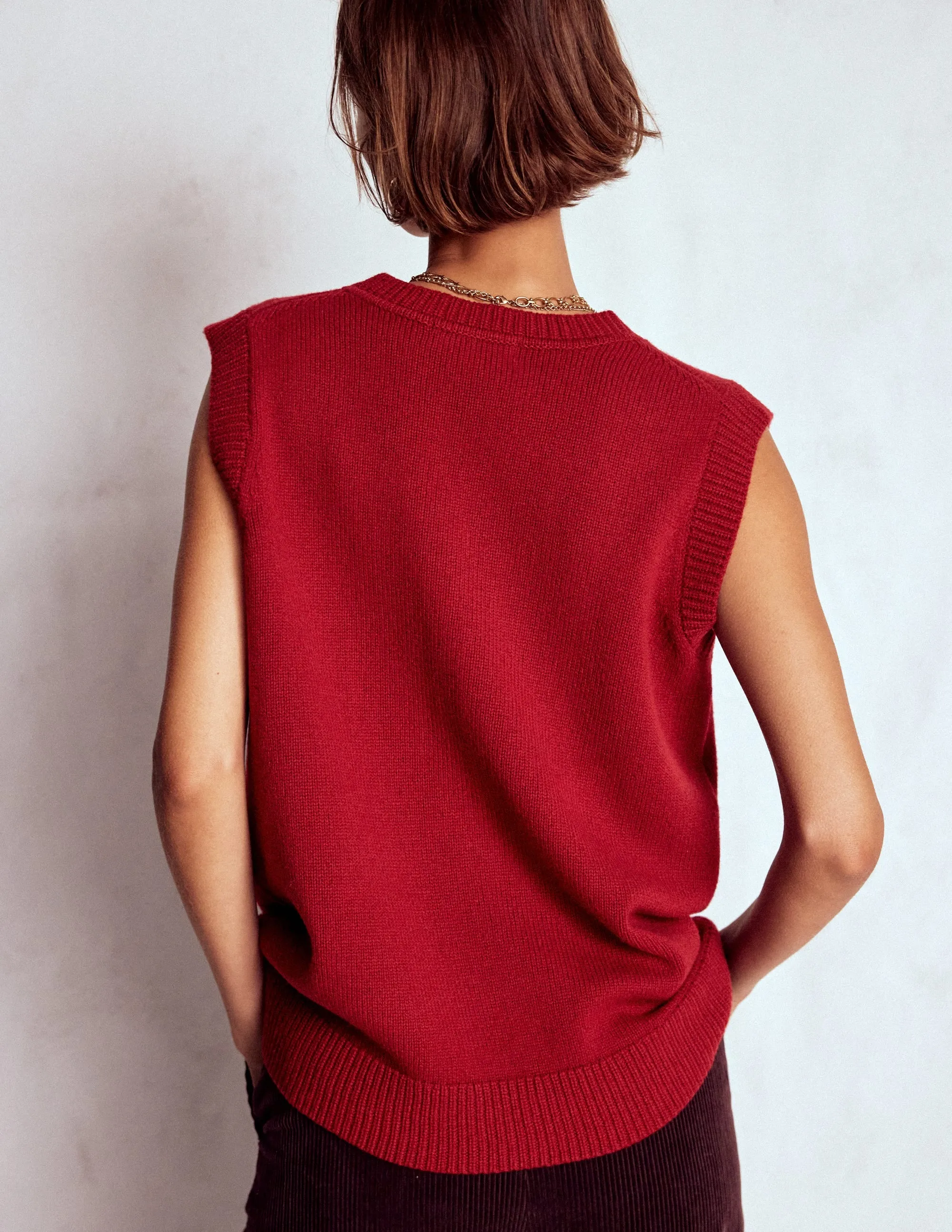 Season Ready All Day Wear Marion Merino V-Neck Tank-Crimson Red