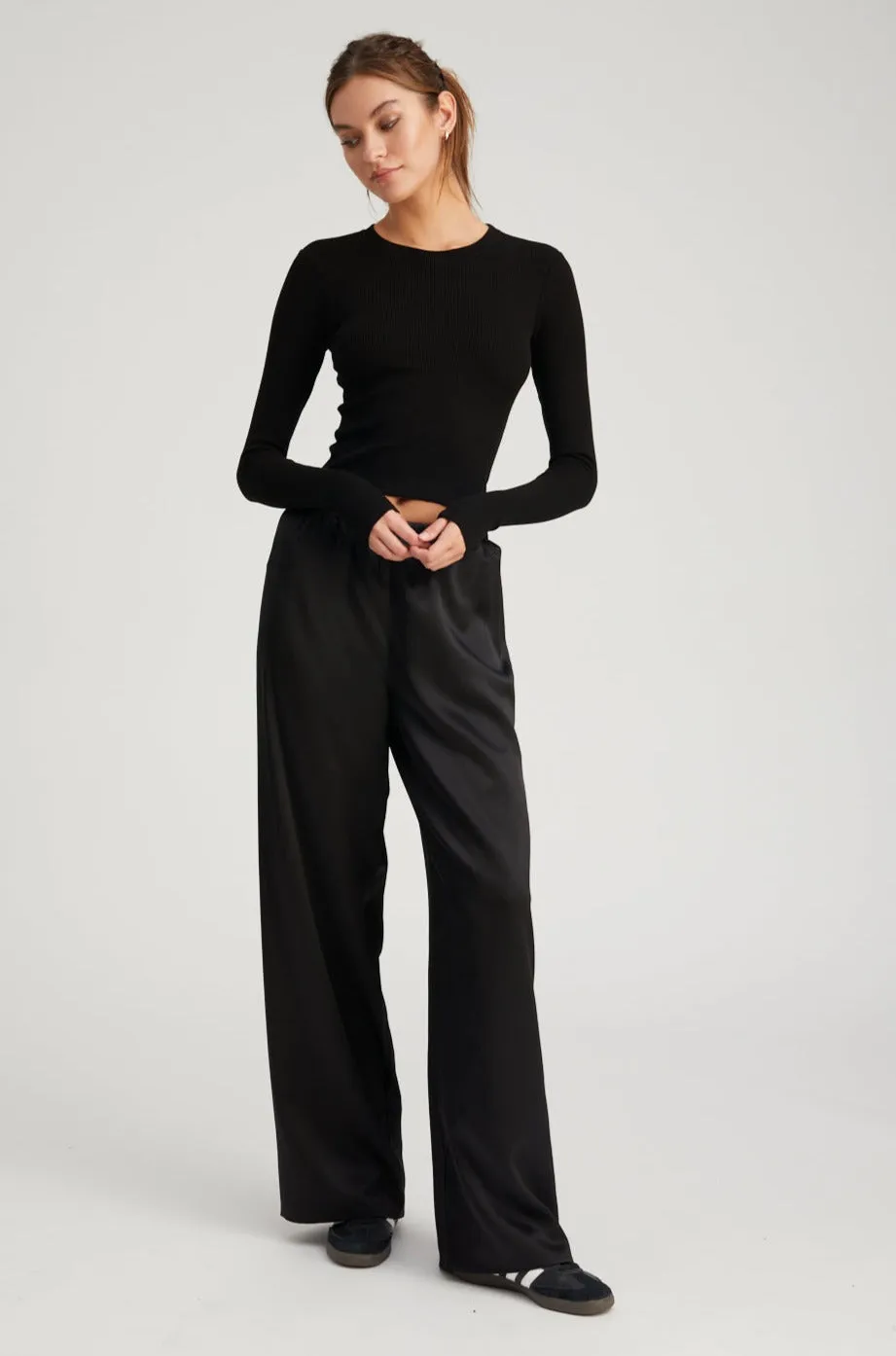 TonalStitching Black Rib Cropped Long Sleeve Tee