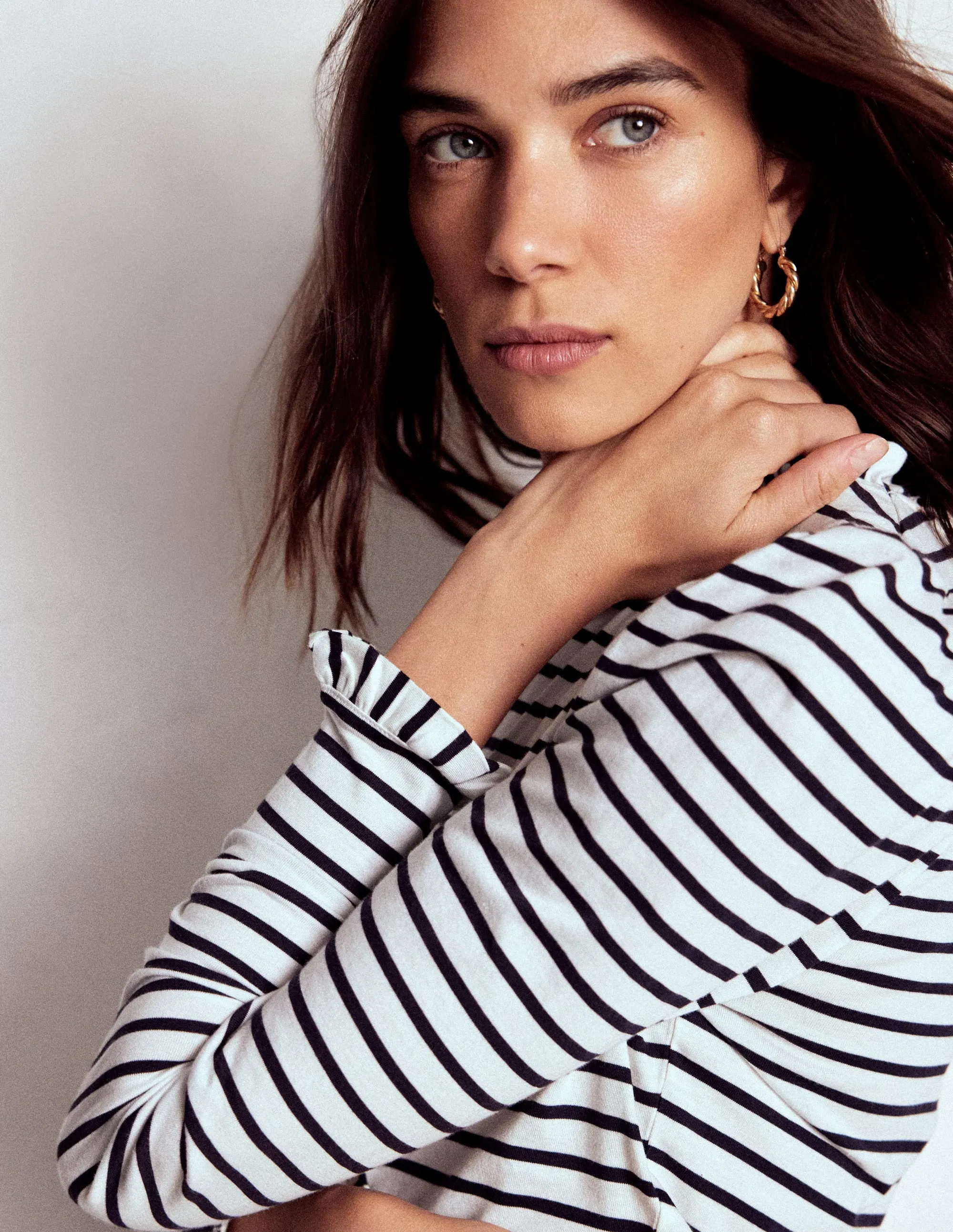 Comfortable clothing Anti Pilling Finish Supersoft Frill Detail Top-Ivory / Navy Stripe