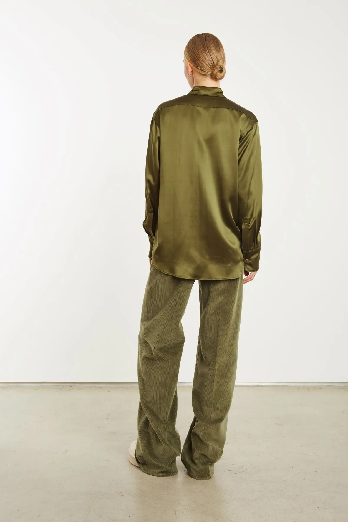 Moss Silk Slim Button Down Garment Dyed Finish
