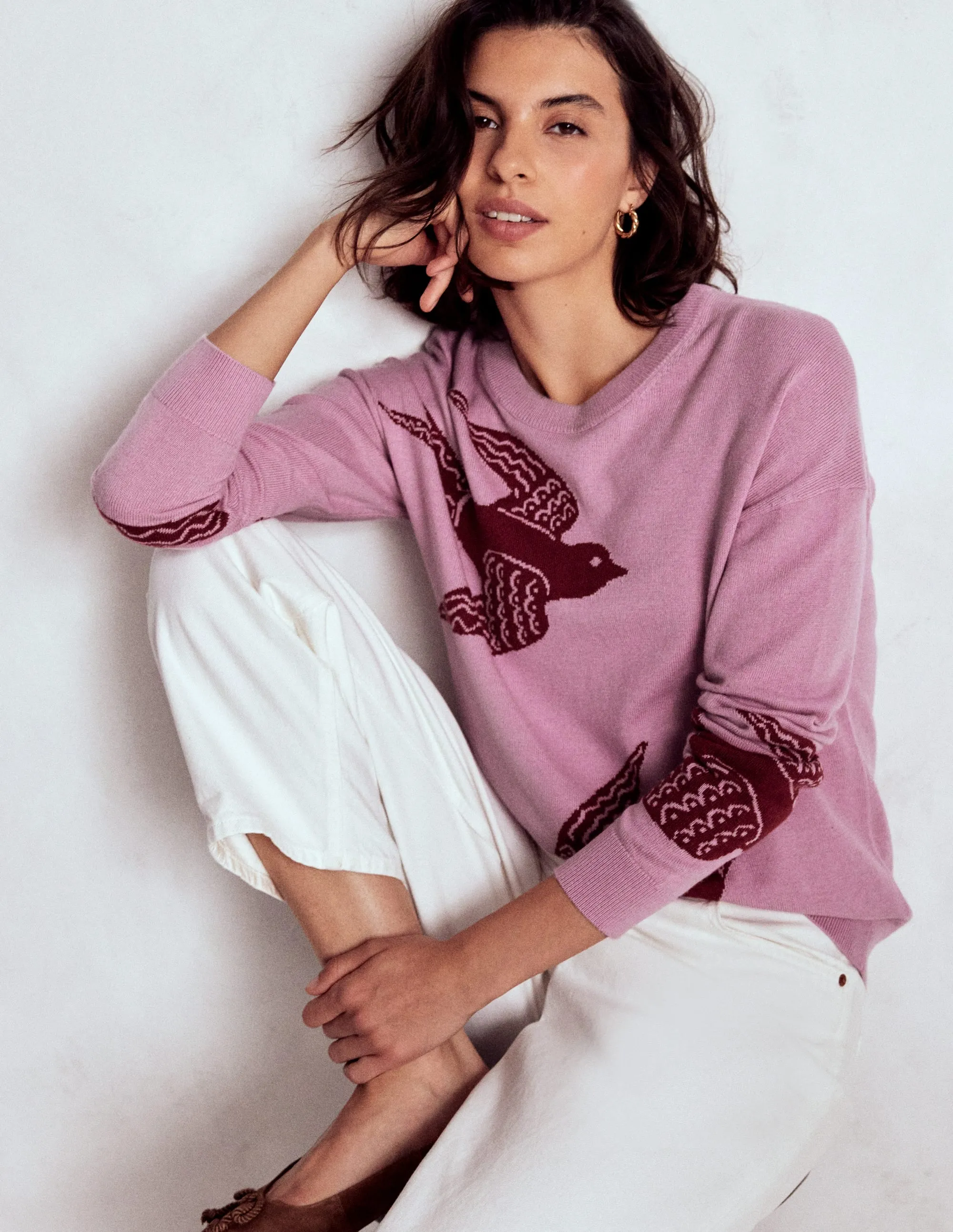 Natasha Novelty Jumper-Swooping Swallow High Elasticity Fiber Daily Comforted