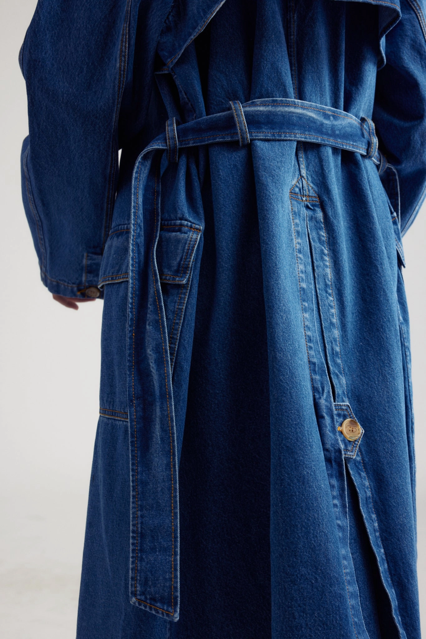 RecycledPolyester OdorResistant Coco Denim Trench