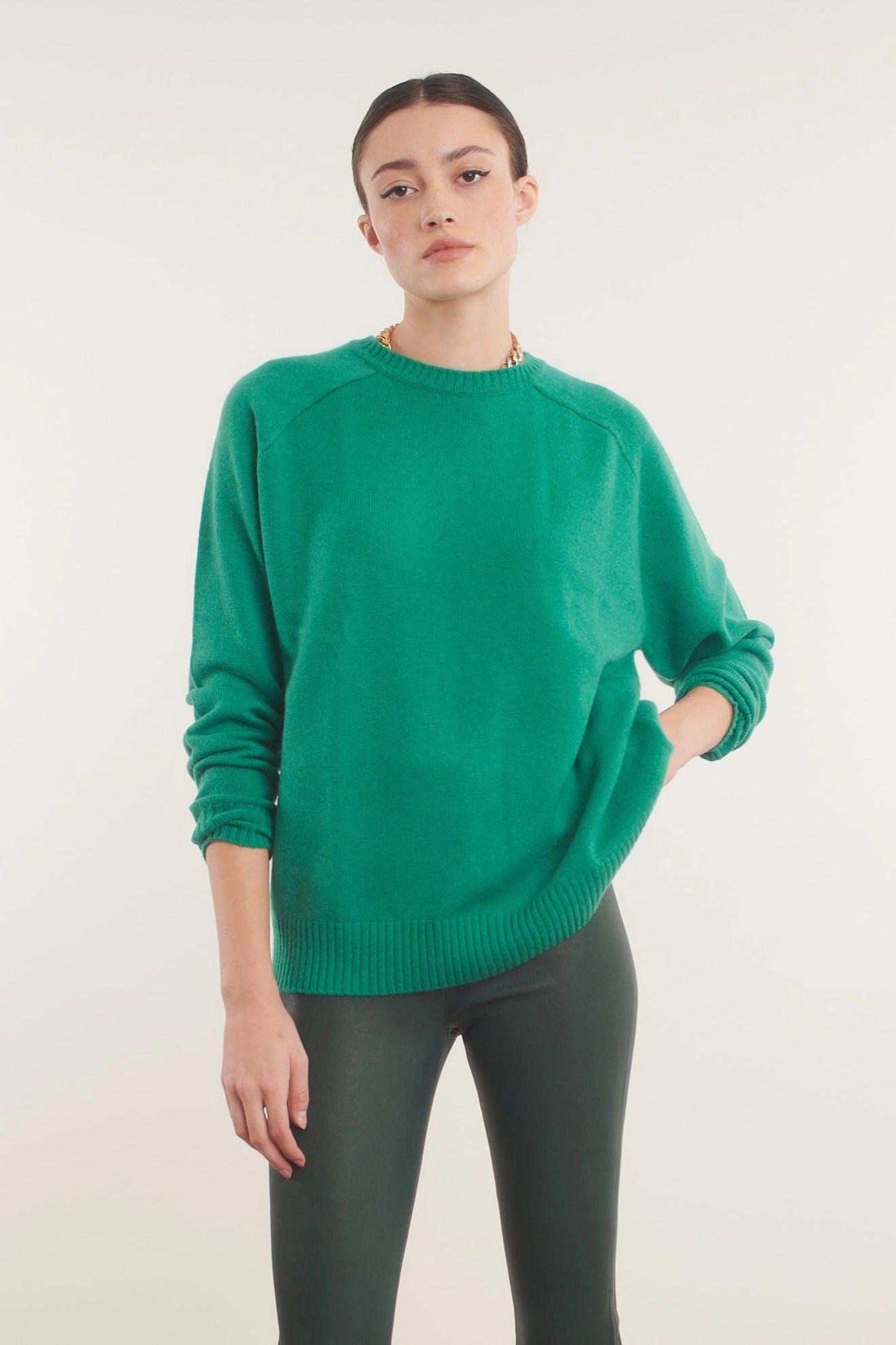 Reinforced Seam Technique Jade Cashmere Boyfriend Sweater