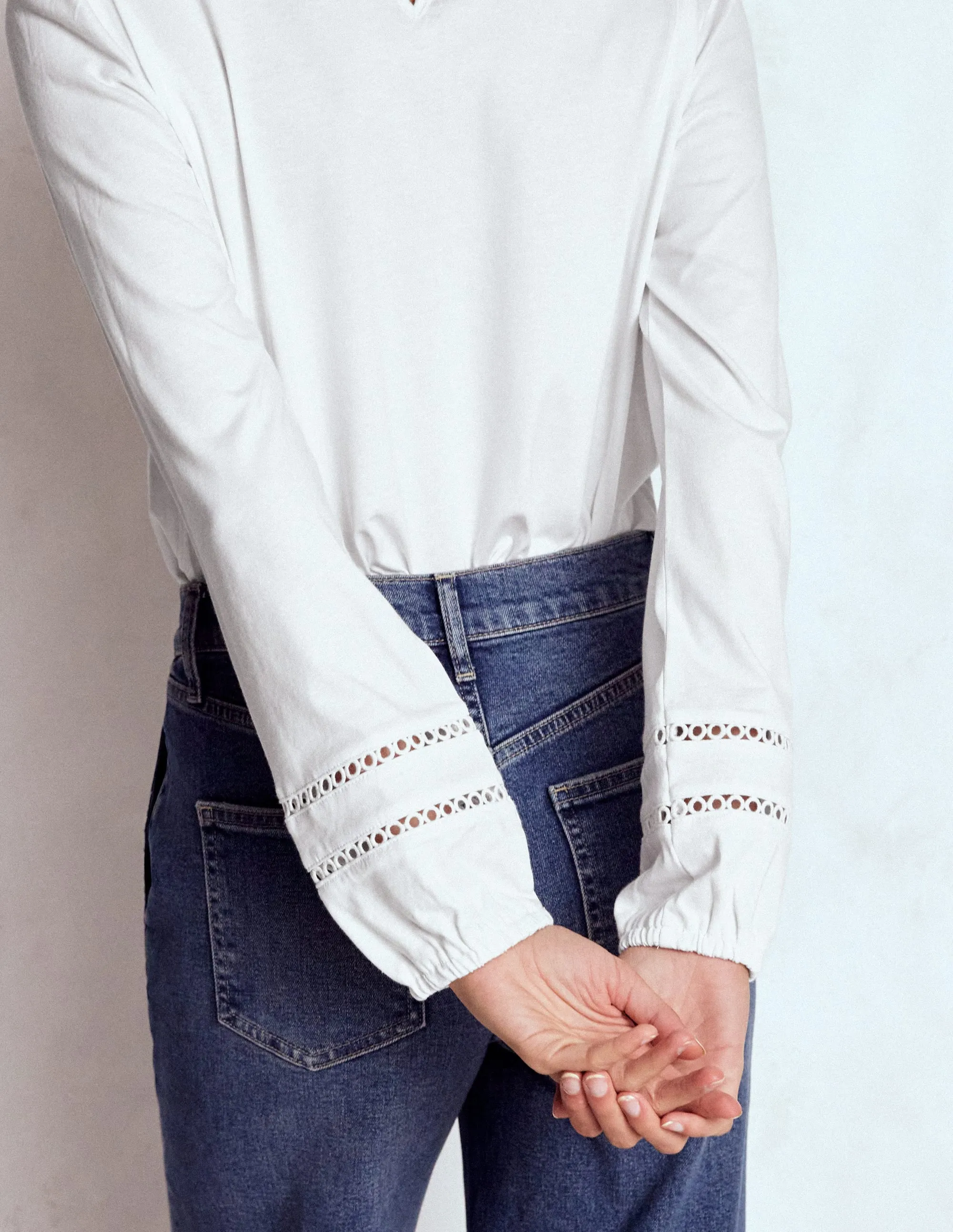 Flo Trim Detail Top-White Tubular Body Construction