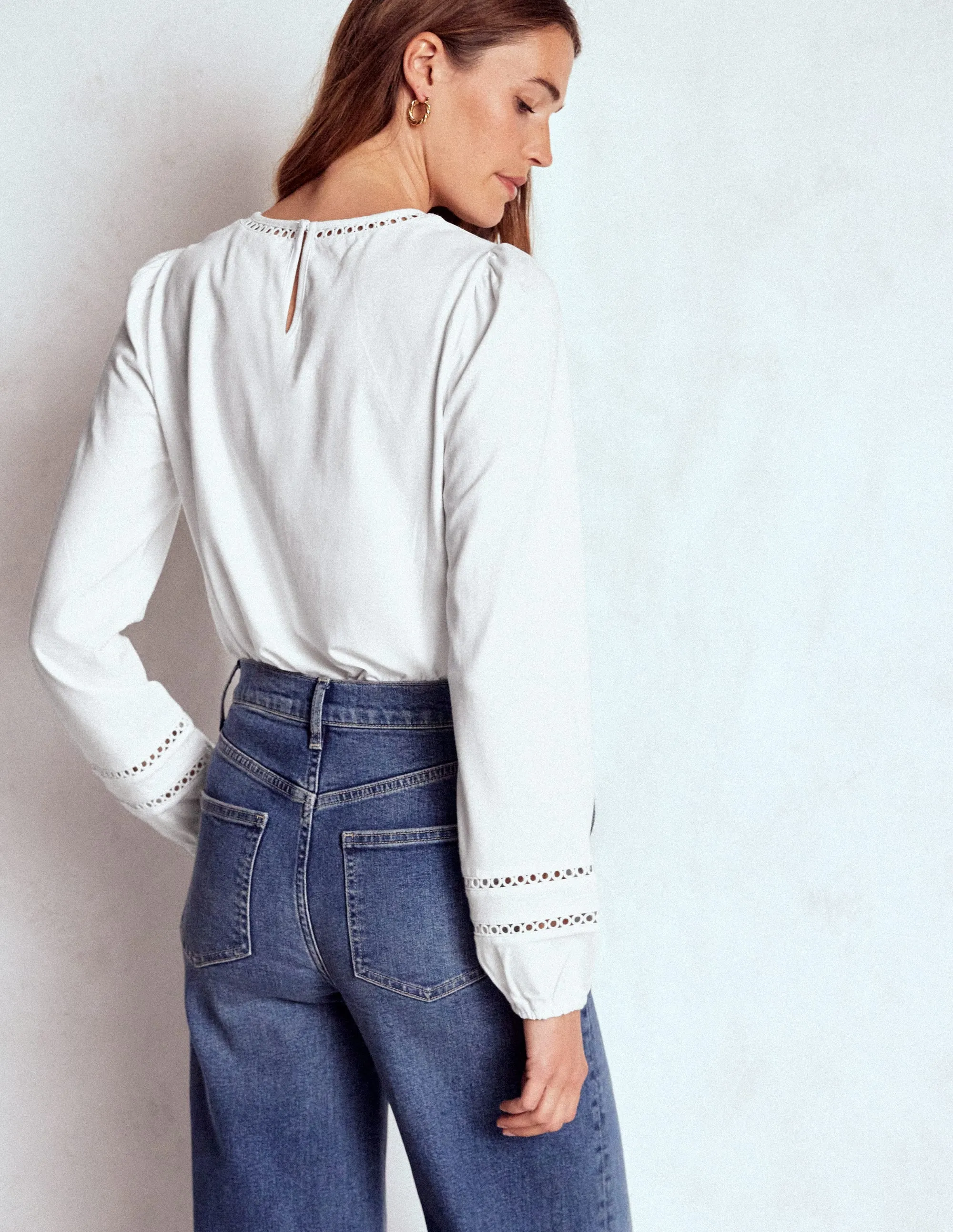 Multipurpose Layering Piece Flo Trim Detail Top-White