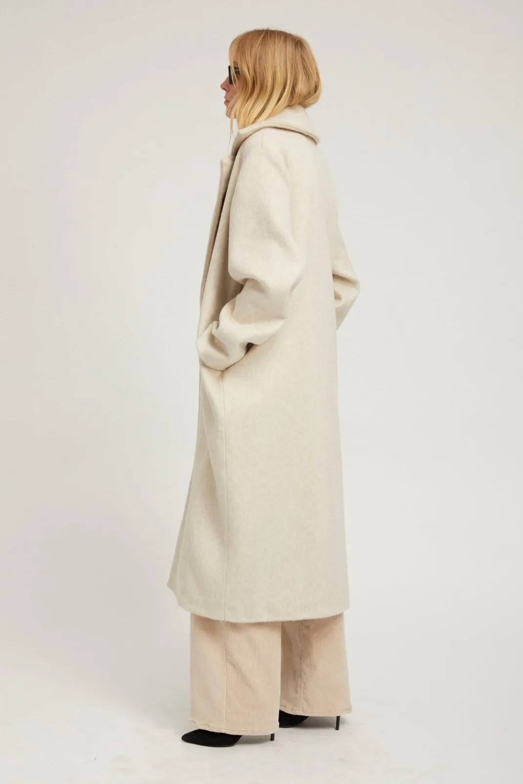Off White Wool Cashmere Classic Coat Four Way Stretch