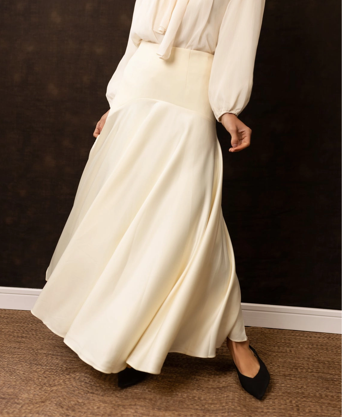 Soft Aesthetic Weighted Hem Cherie Skirt | Cream