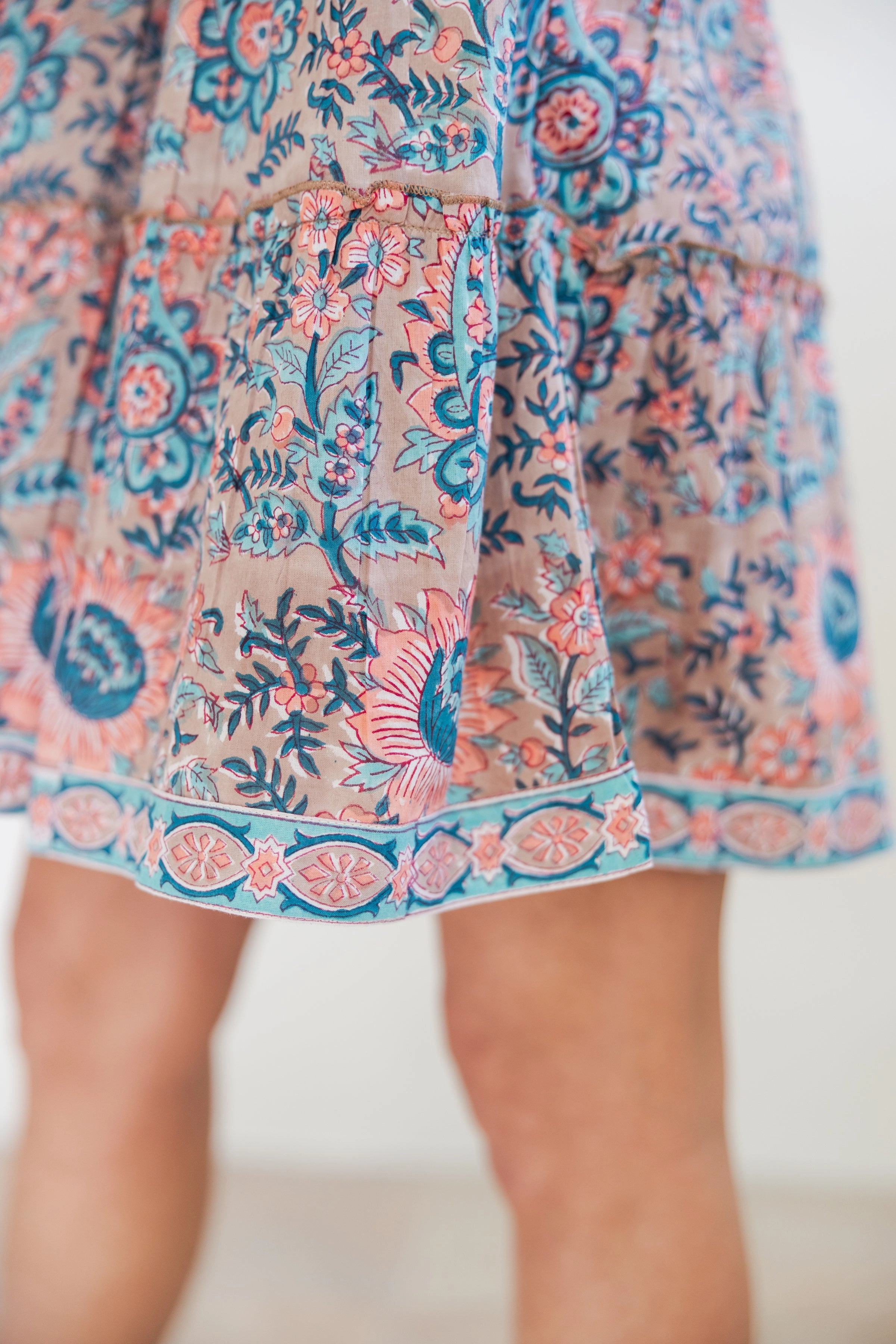 Sleeveless Rye Dress Sand Dune Sculpted Fit