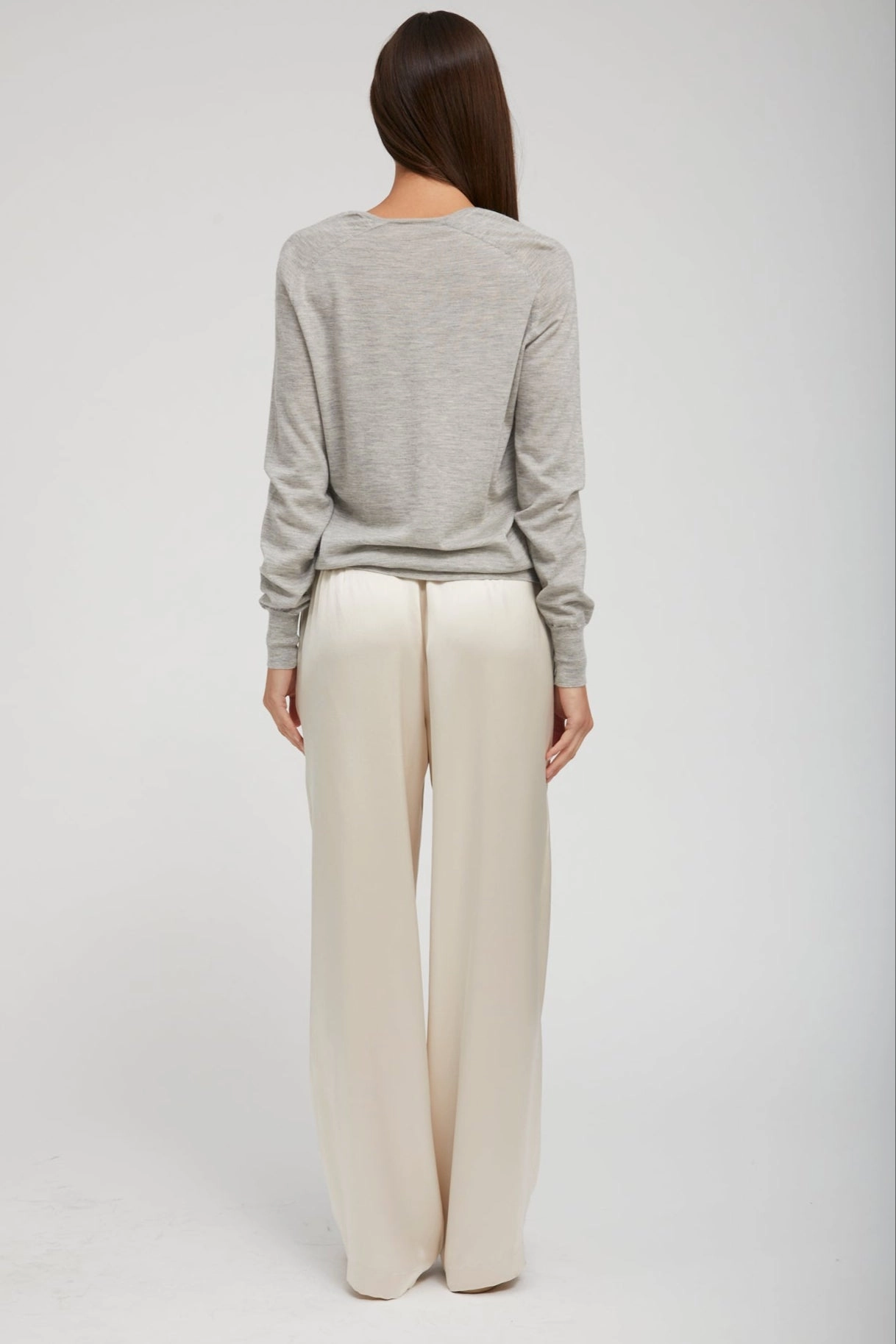 LowMaintenanceFabric Oxford Cashmere V-Neck Sweater