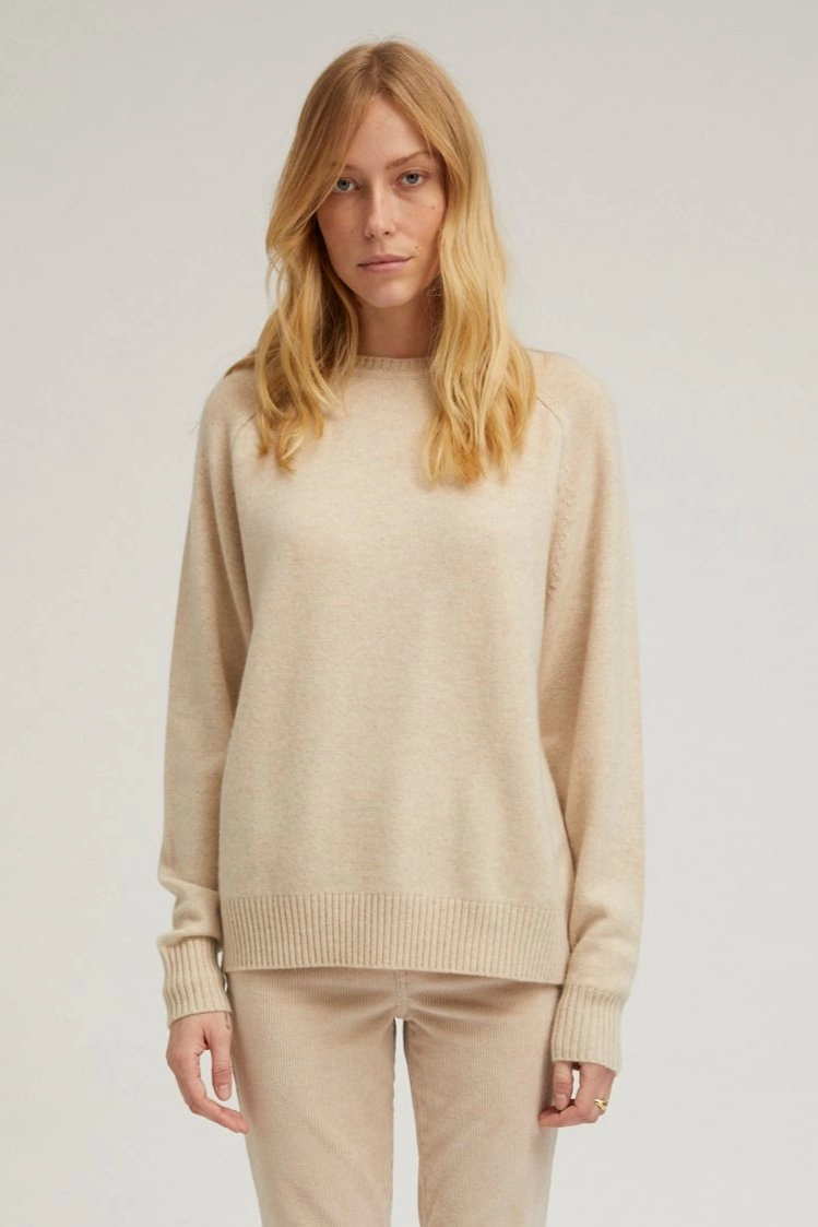 Cozy Blouse Oyster Cashmere Boyfriend Sweater