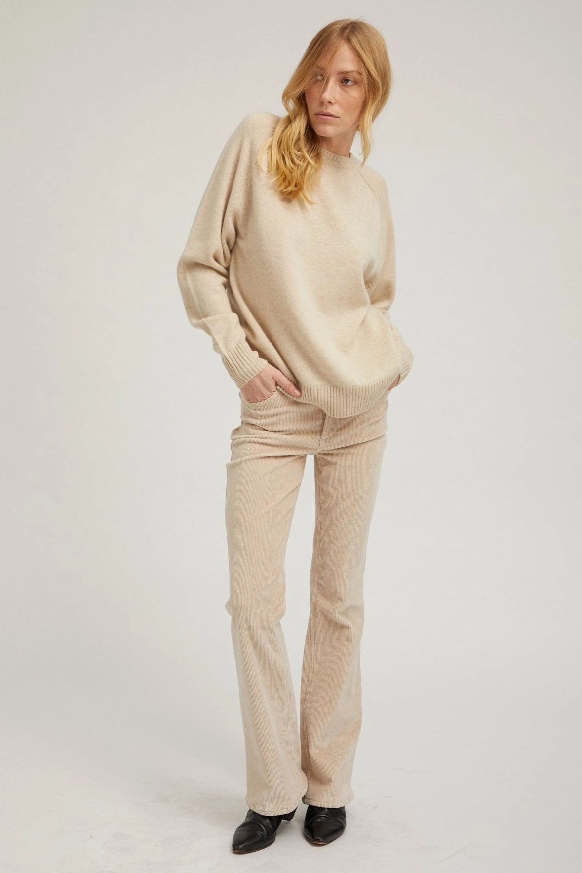 Minimalist Cuff Oyster Cashmere Boyfriend Sweater