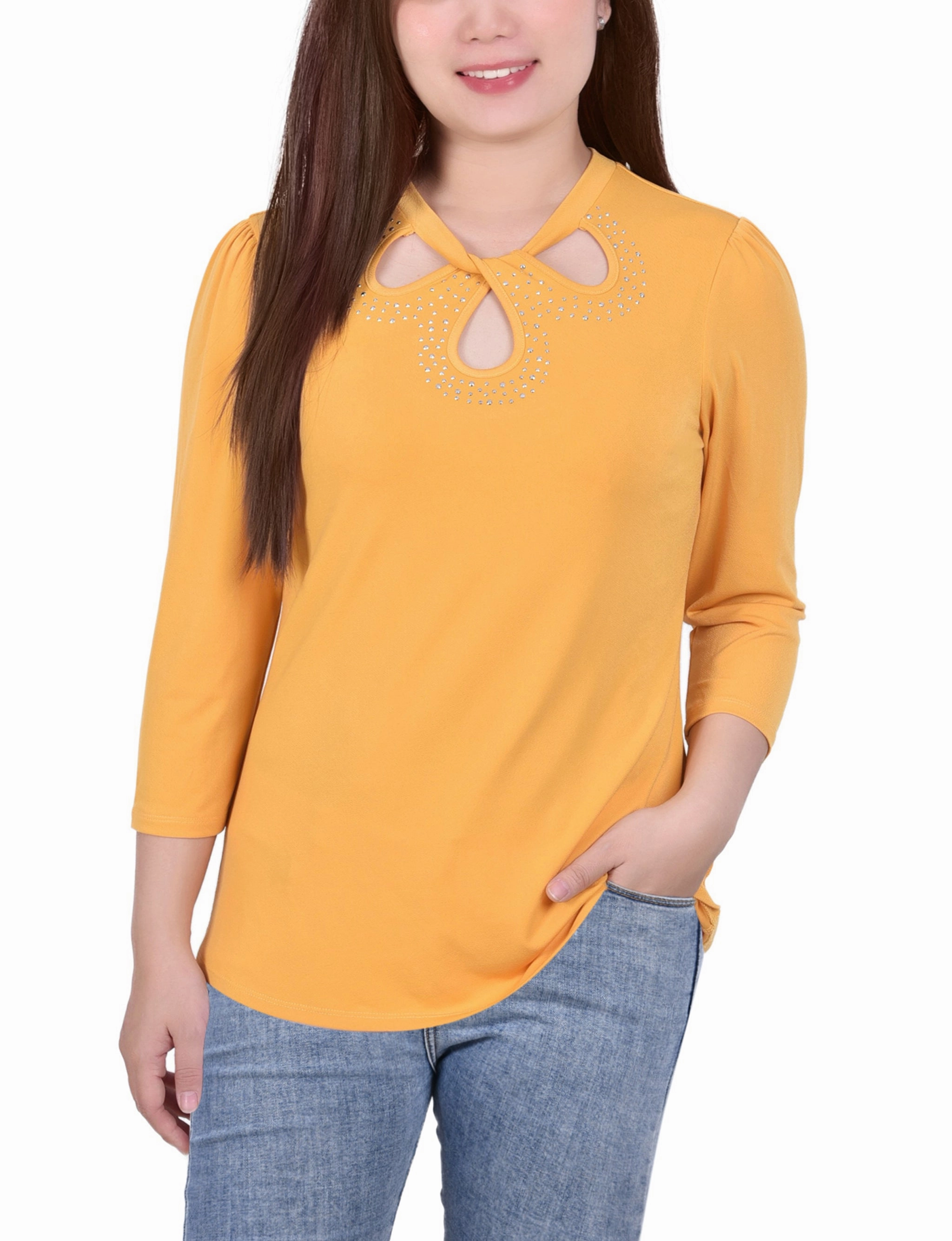 Petite 3/4 Slv Knit Crepe Studded Keyhole Top Eco Friendly Dye Process