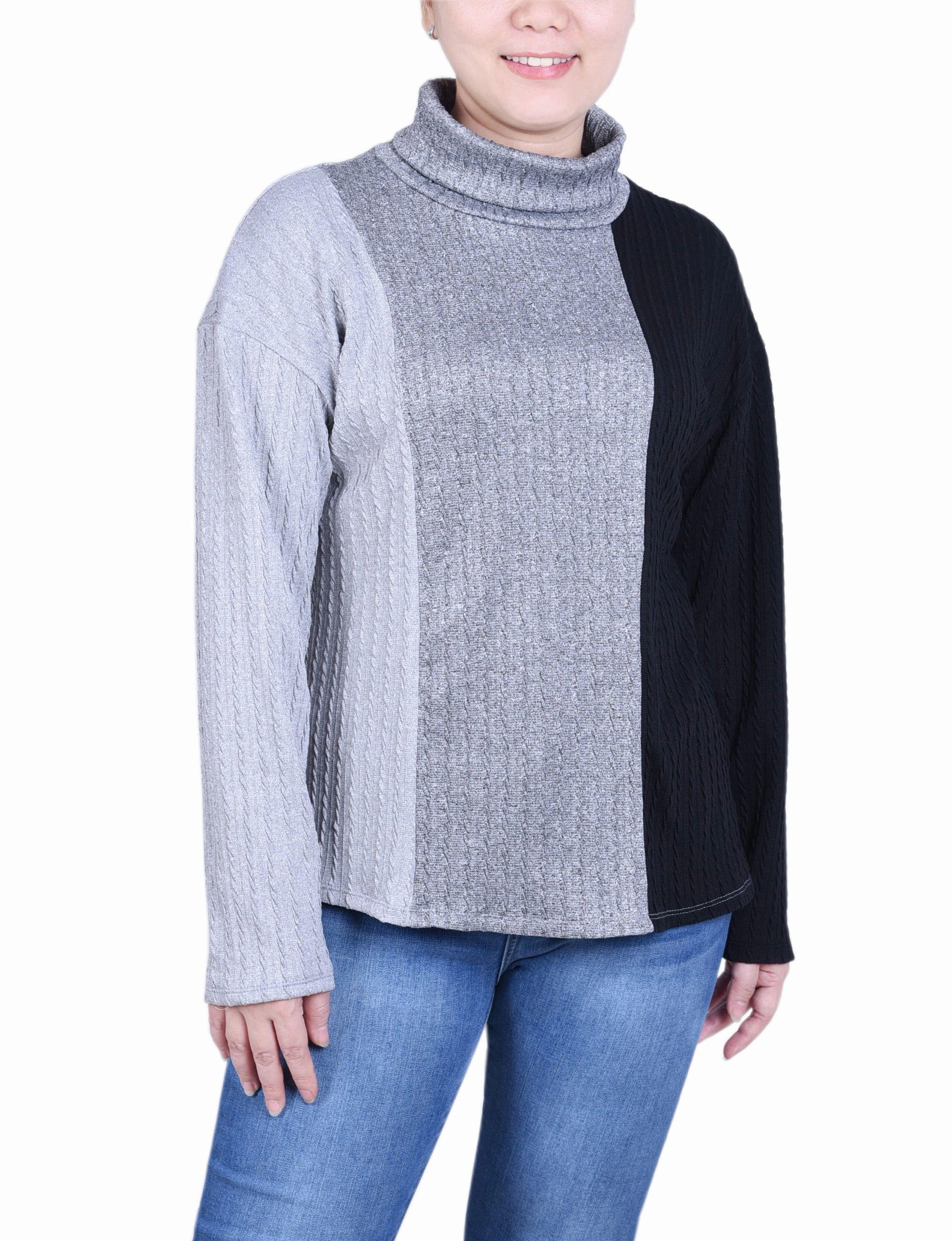 Petite Long Sleeve Colorblocked Top StretchKnit Overlock Edging