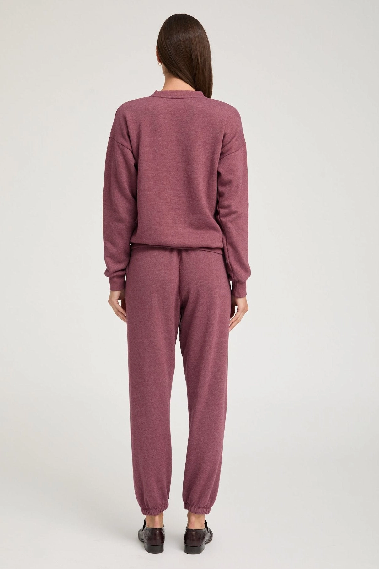 SmoothZipper WrinkleResistantWeave Pinot Heart Sweatpants