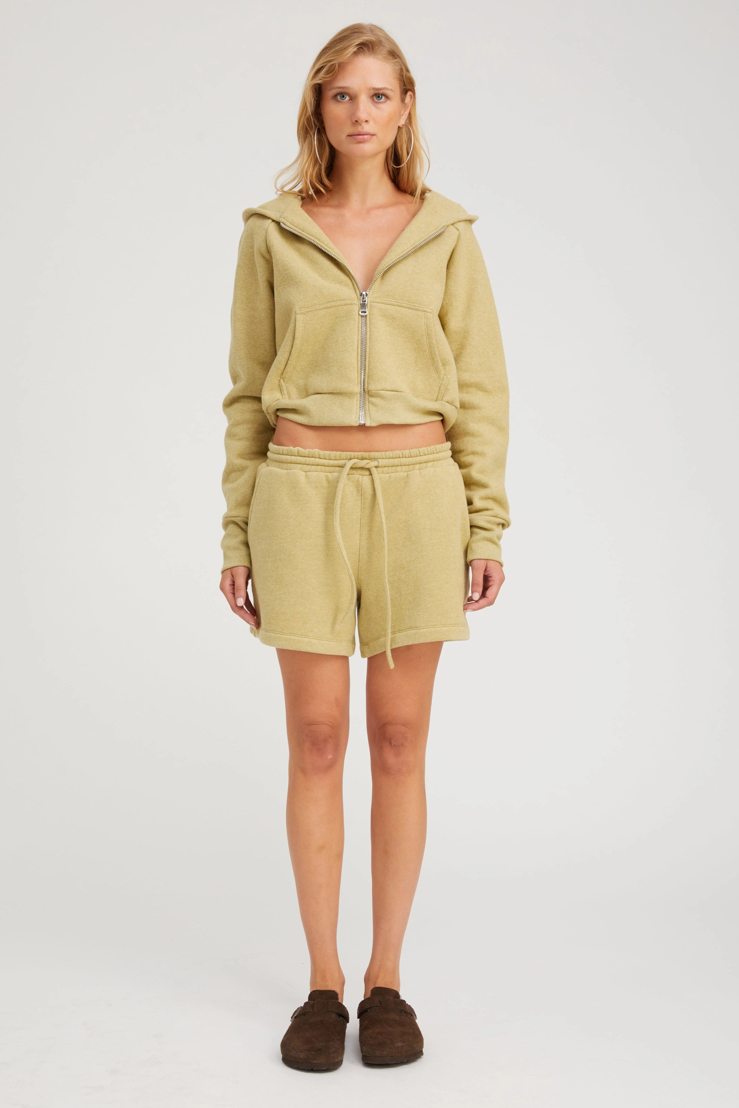 Pistachio Melange Sweatshorts QuickDryTechnology