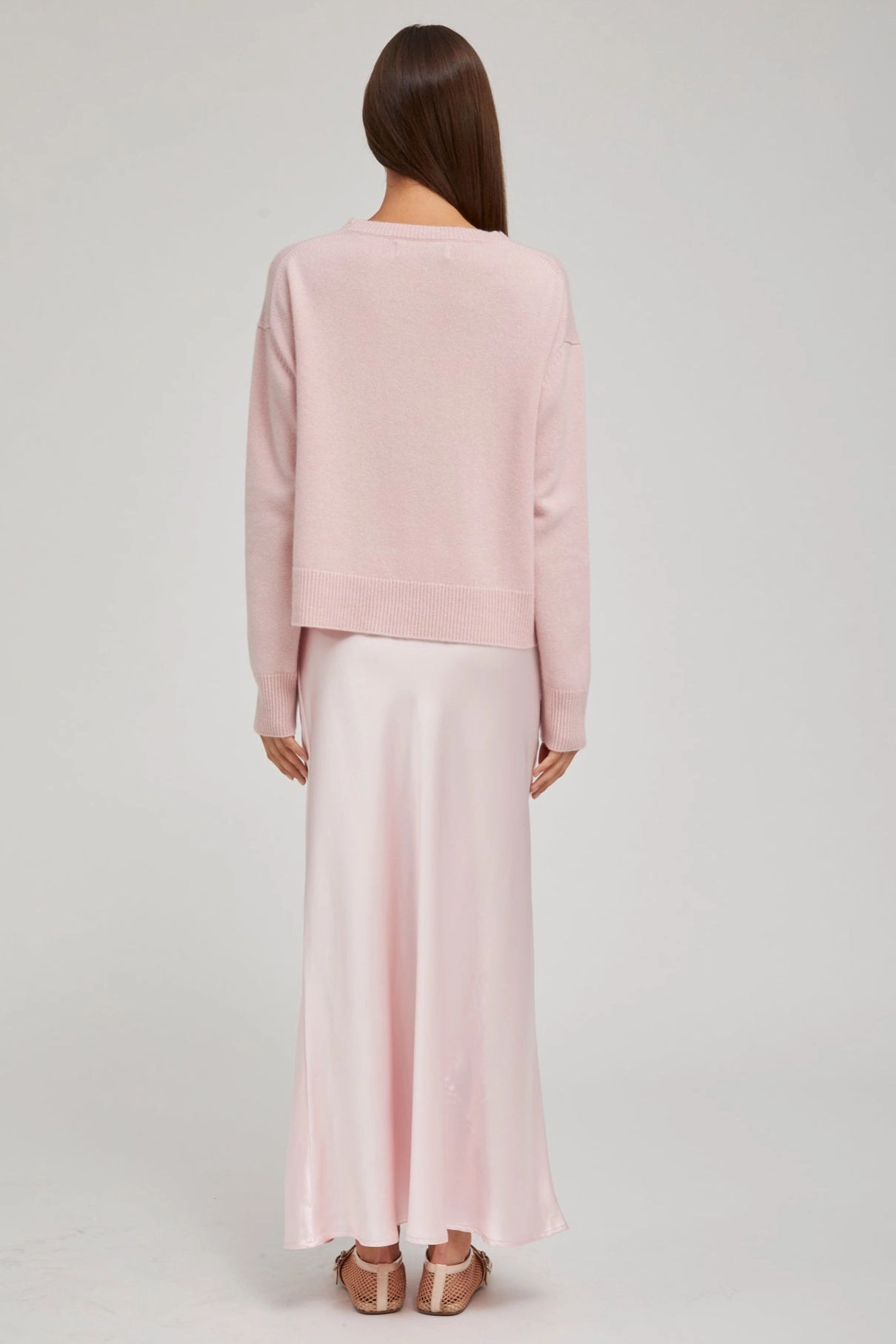 Pixie Cashmere Boxy Sweater OdorResistant Fabric Recycled Polyester Material