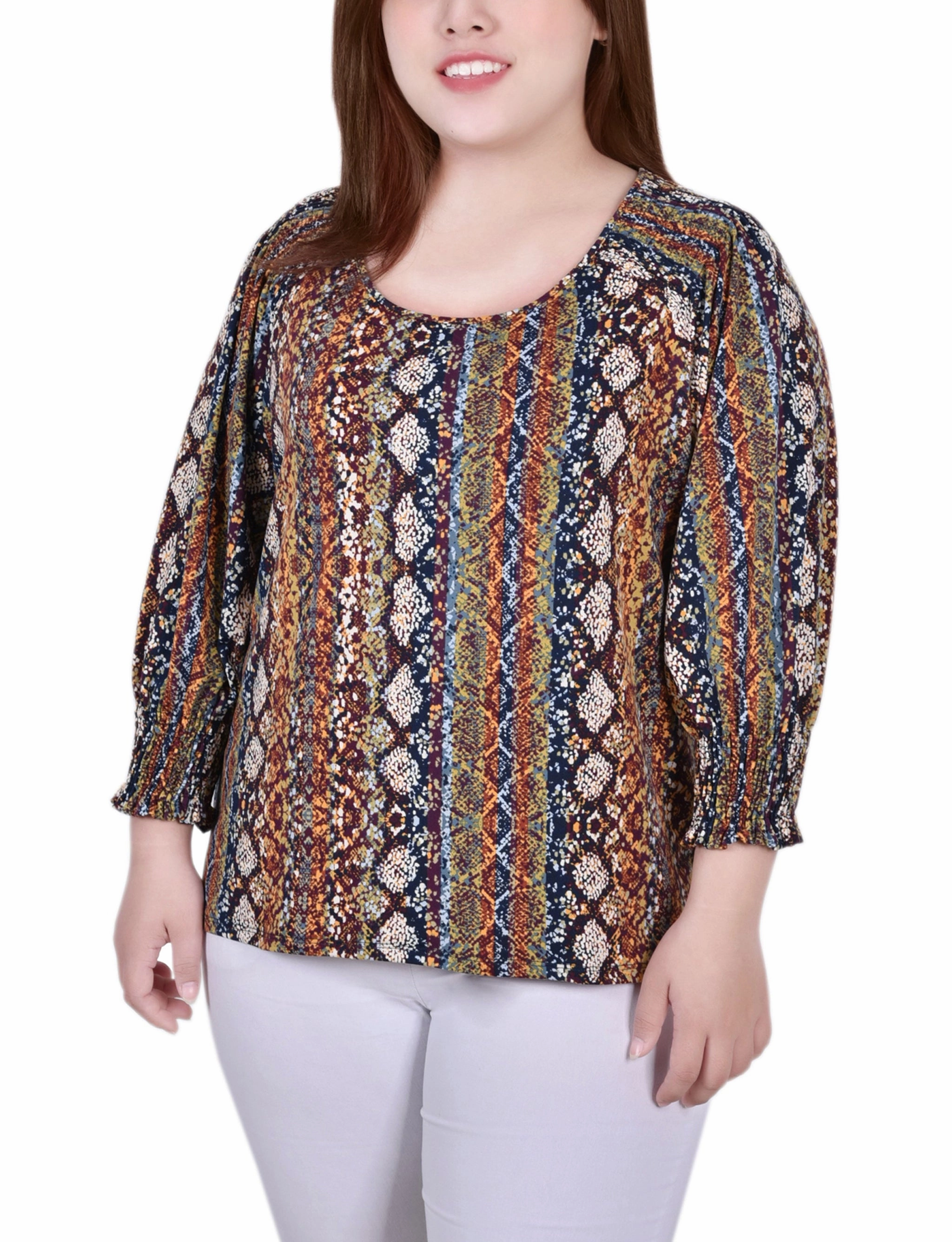 CompressionTechnology StretchComfortDesign Plus Size 3/4 Smocked Detail Top