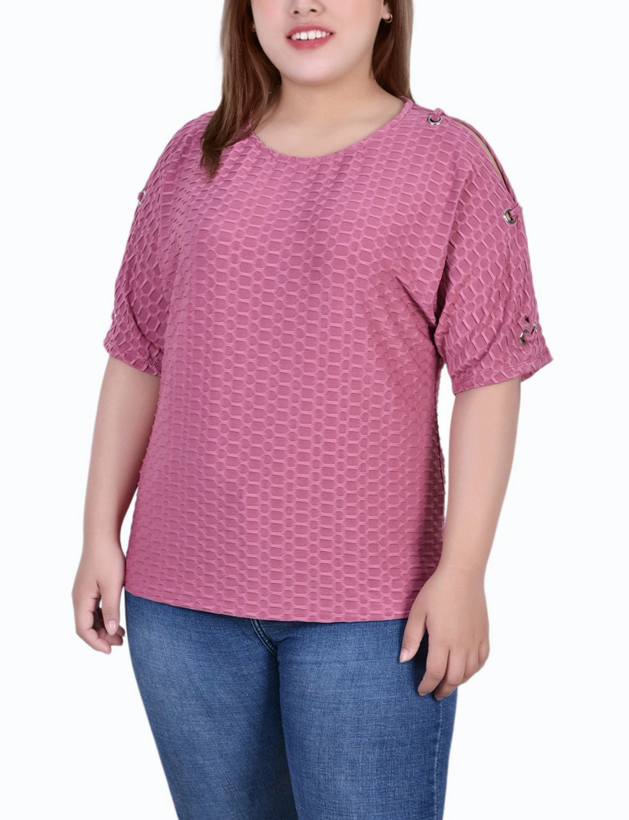 Plus Size Short Sleeve Honeycomb Textured Grommet Top MeshPanelIntegration