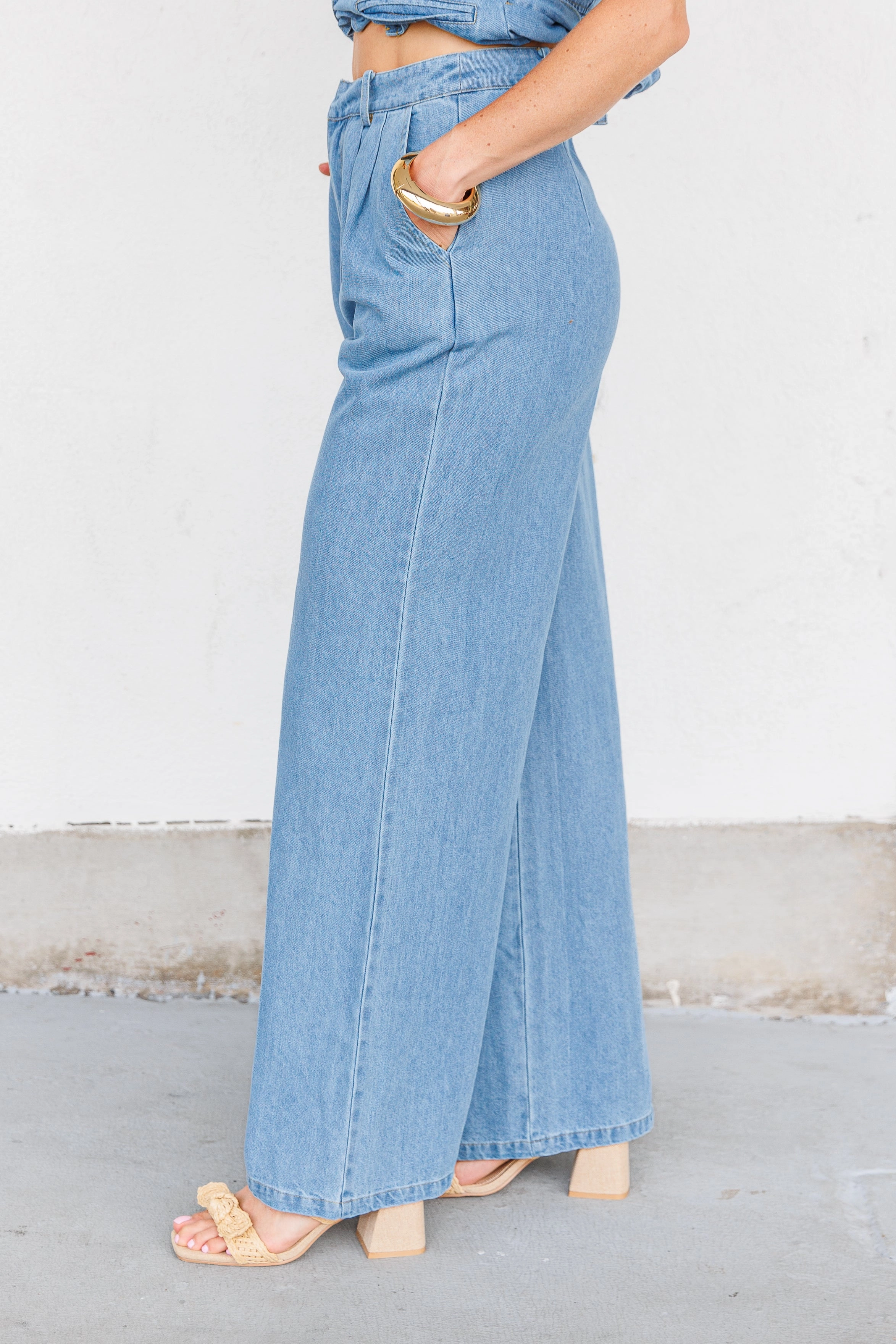 Seamless Pocket Design DAISY PLEATED WIDE-LEG DENIM PANTS