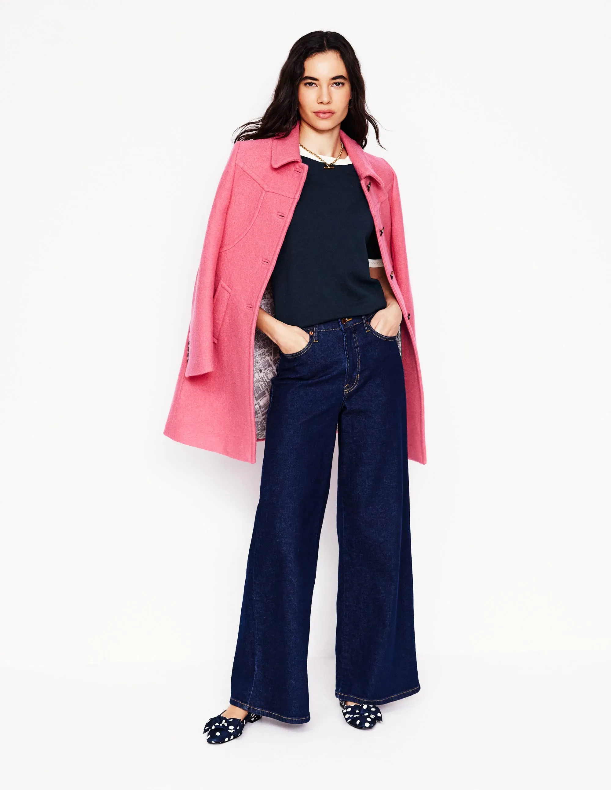 Seasonal Wear Easy Silhouette Emilia Cotton Crew T-shirt-Navy, Warm Ivory