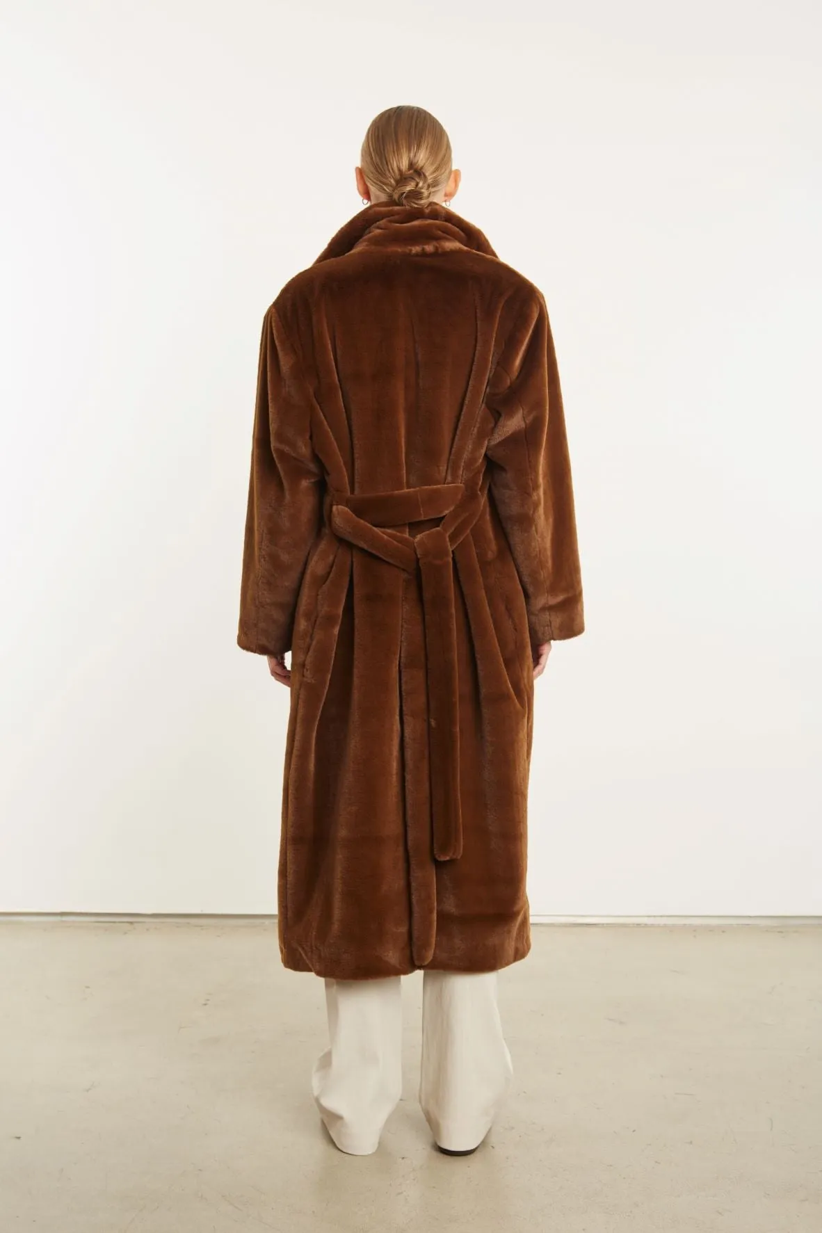 Brown Faux Fur Robe Primaloft Insulation