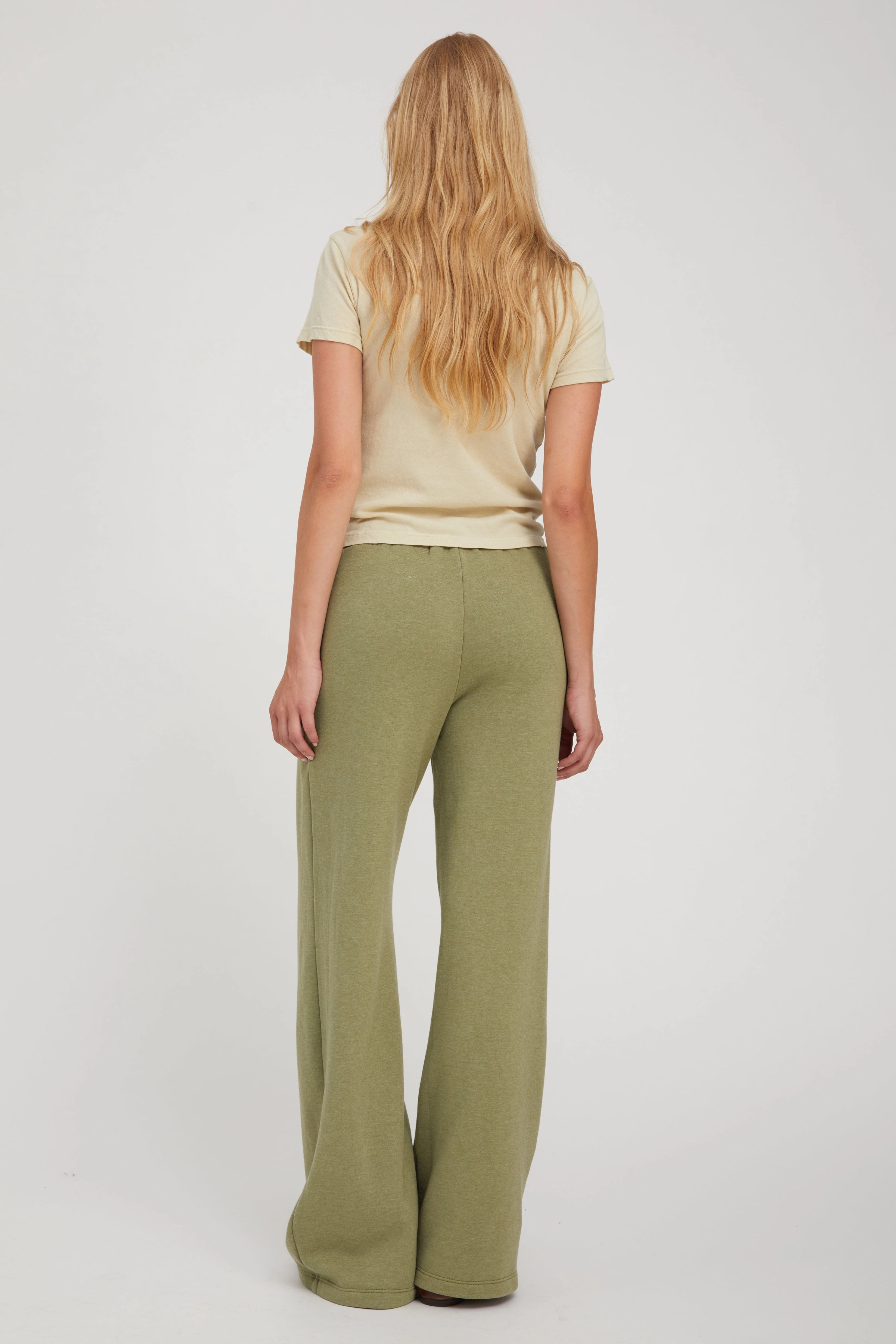 Basil Baggy Sweatpants Heat Regulating Fabric Flexible Material