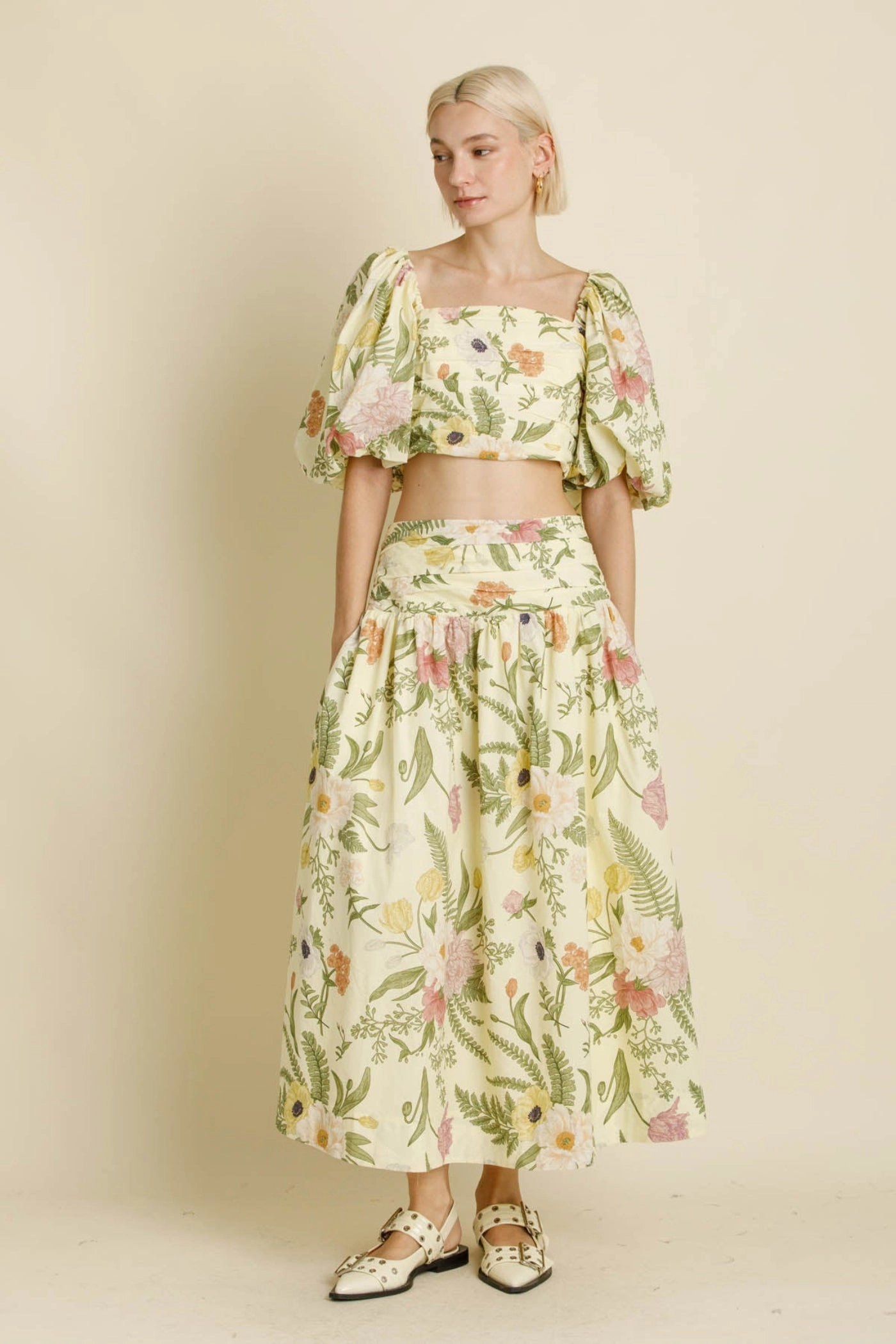 EMMI BOTANICAL GARDEN MAXI SKIRT Crisscross Details Smooth Cut