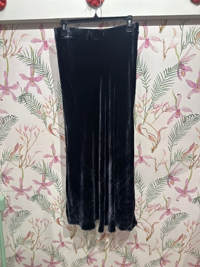 Polished Style Laidback Style Eza Silk Velvet Maxi Skirt in Navy