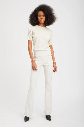 Shell Leather Micro Flare Pocket Design