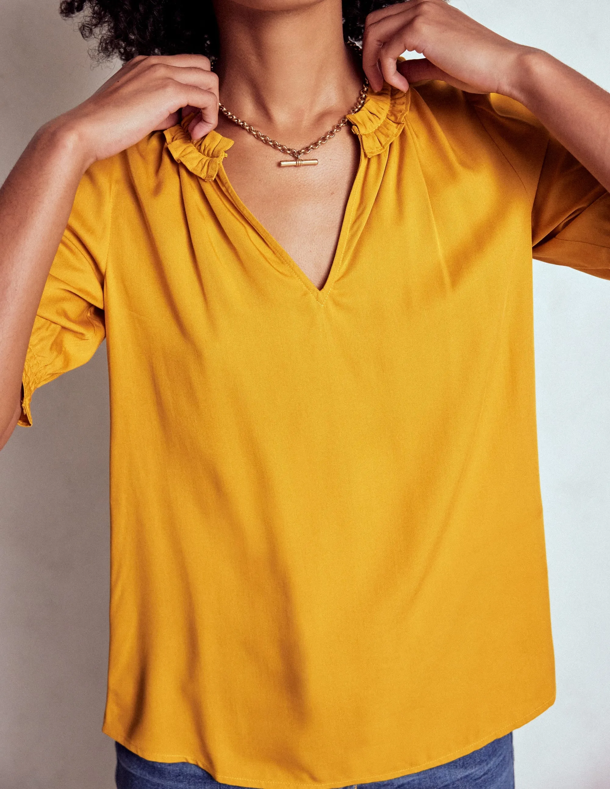 High Neckline Structure Ria Short Sleeve Top-Golden Rye