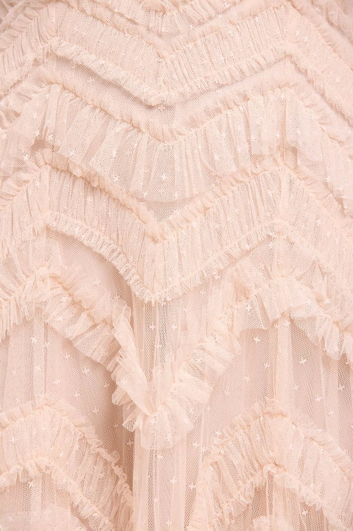 Modern Style Fashion Look Elia Off-Shoulder Gown