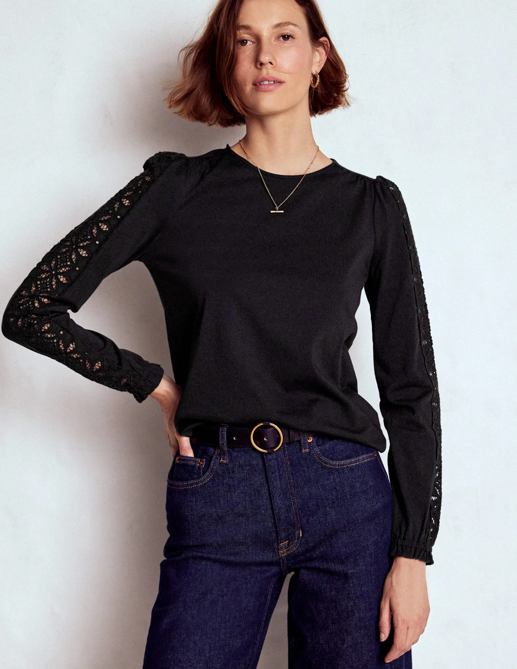 HighDurabilityWeave Scarlett Broderie Trim Top-Black