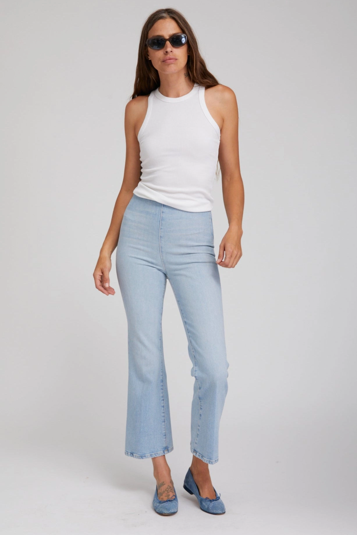 Tagless Comfort Francoise Crop Flare Denim Leggings