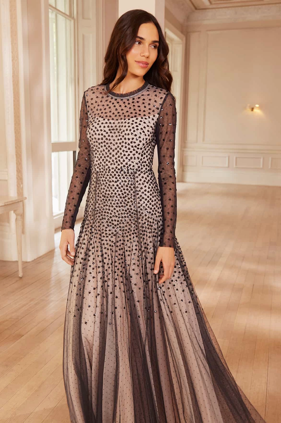 Relaxed Mood Cozy Design Sequin Cascade Round Neck Gown