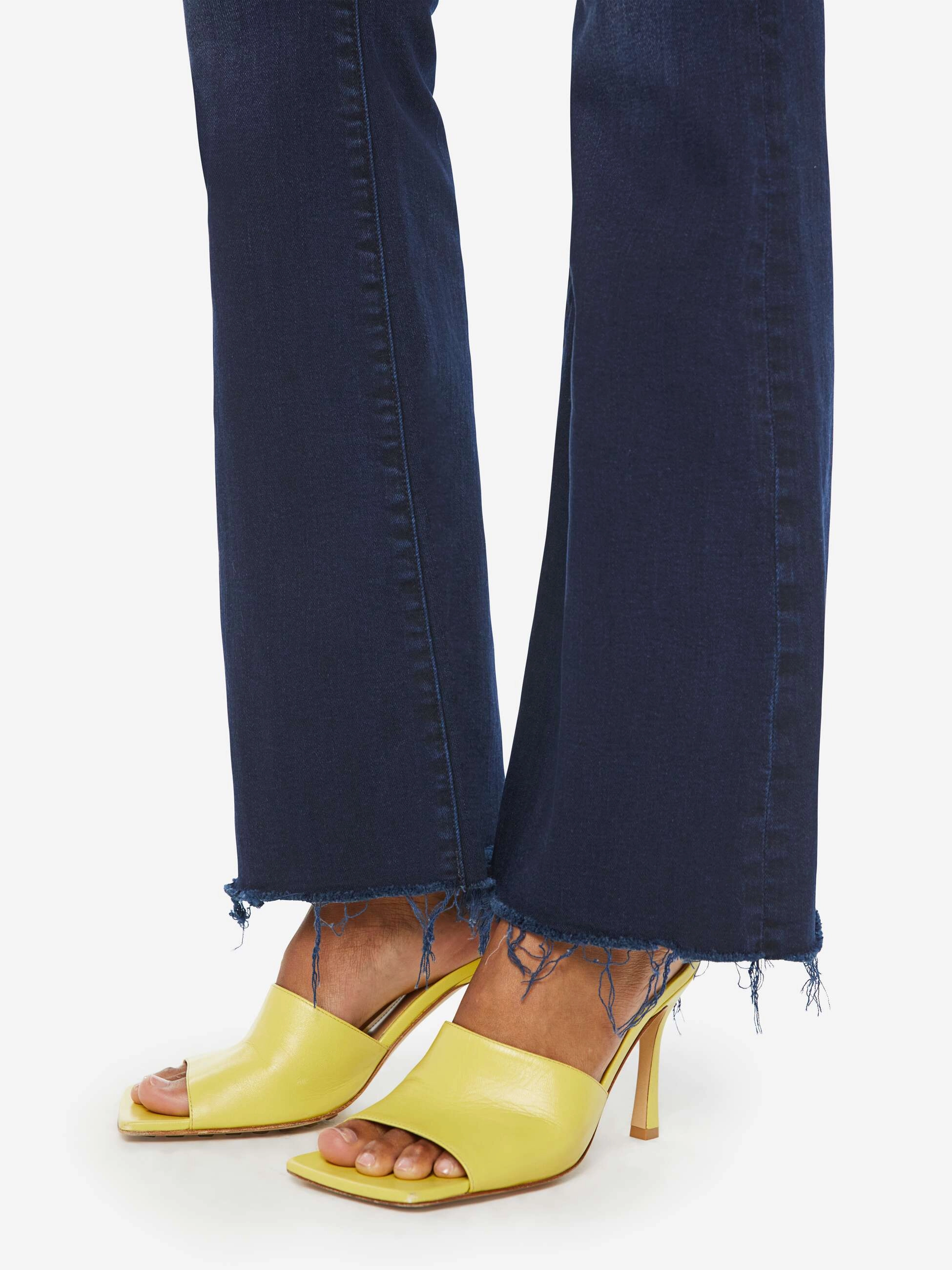 High Quality Holiday Vibes Winter Warmth Moisture Wicking Inner Layer The Weekender Fray in Chip On My Shoulder