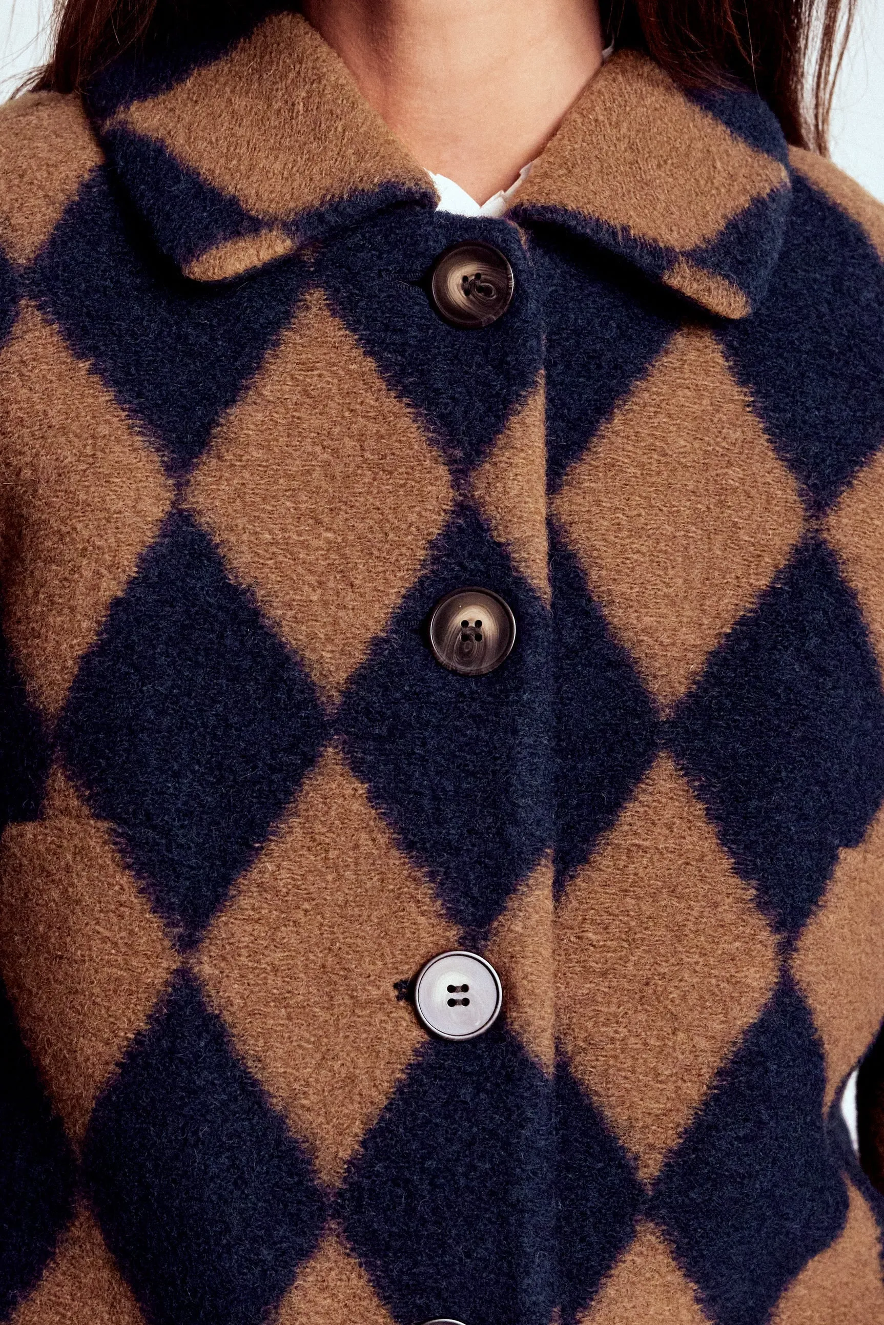 Edinburgh Swing Coat-Camel and Navy Argyle Cold Day Look SeamlessBonding