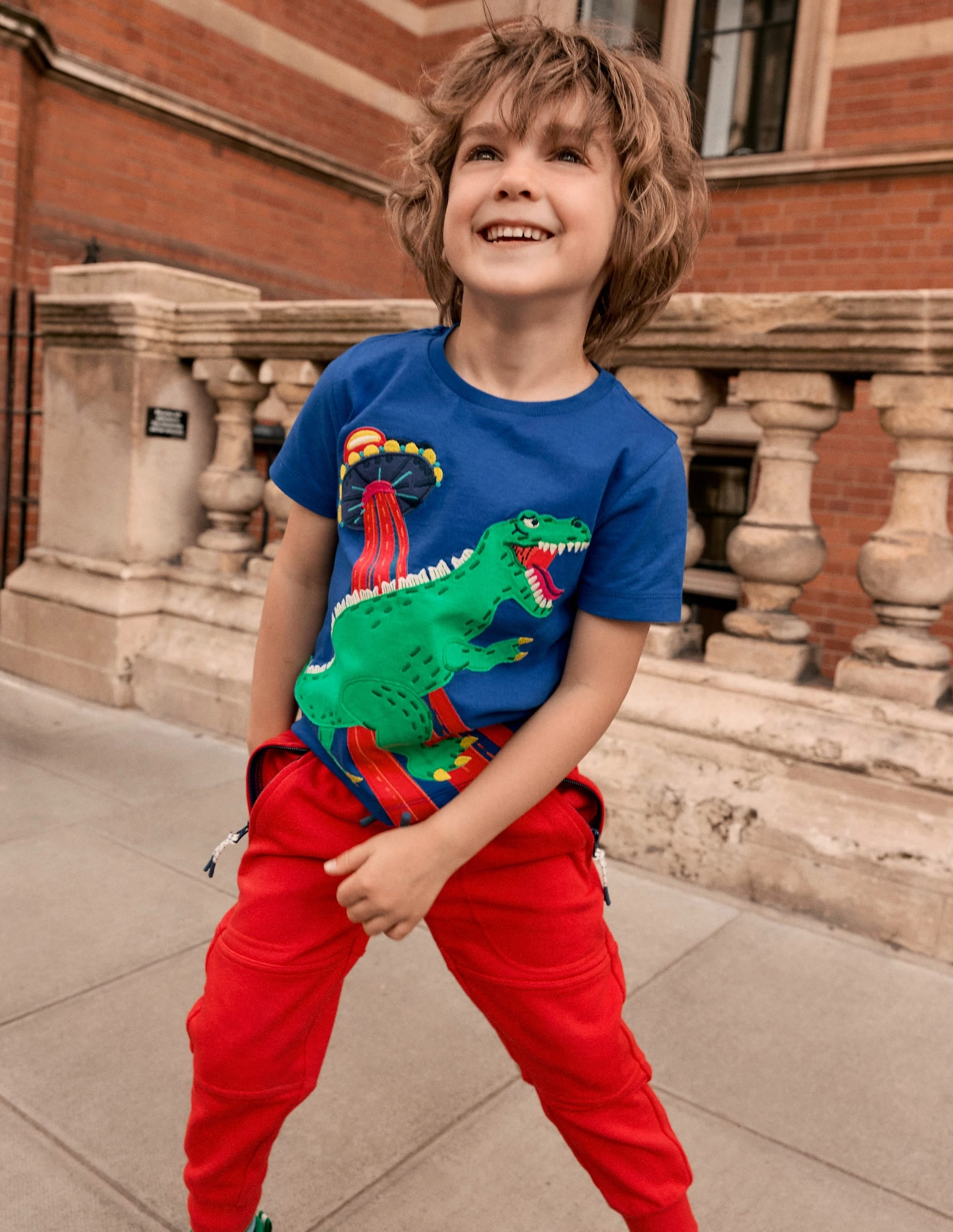 Short Sleeve Appliqu T-shirt-Dino Space Fray Resistant Edges anti static coating