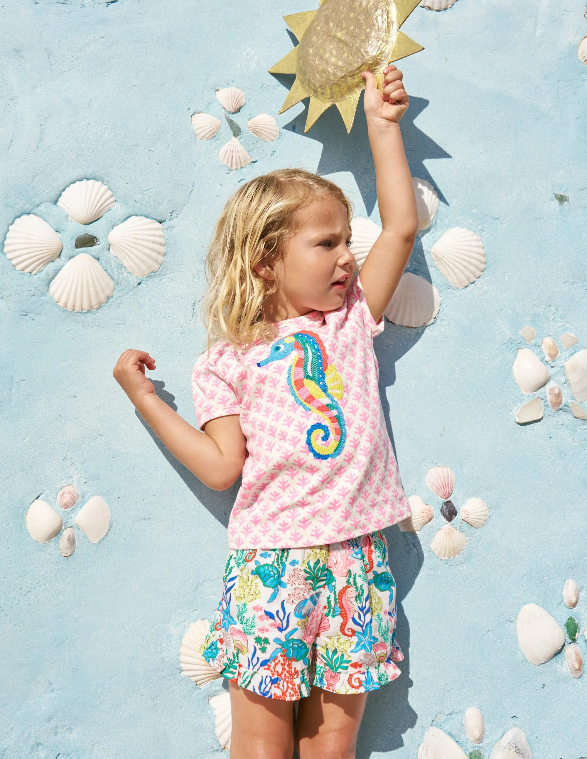Summer cool Seasonal Outfit Puff Sleeve Superstitch Top-Pink Woodblock Seahorse