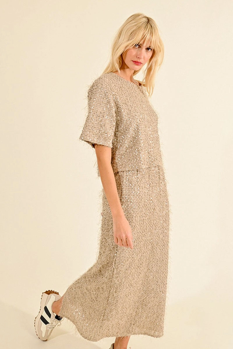 Sequin and Eyelash Skirt in Light Beige Smart Texture Crisp Edge