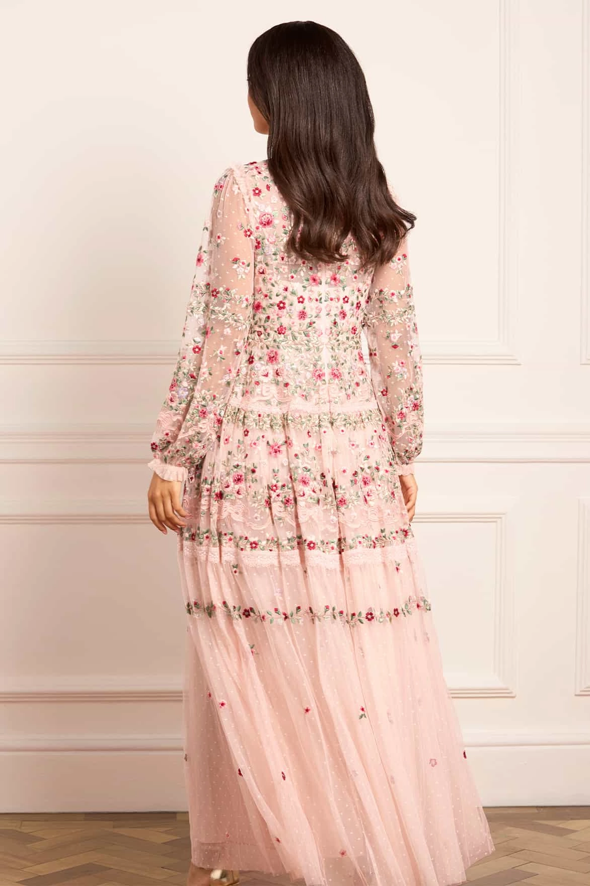 Ribbon Bouquet Gown Night Party Warm Soft