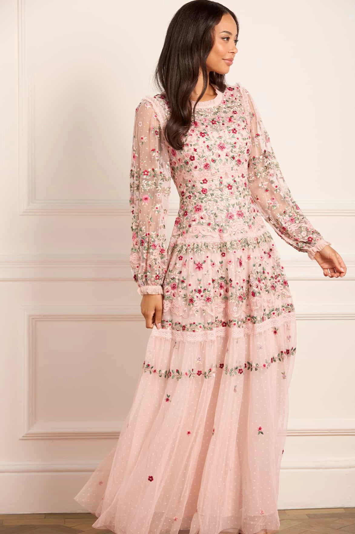 All Timewear French Vibe Ribbon Bouquet Gown