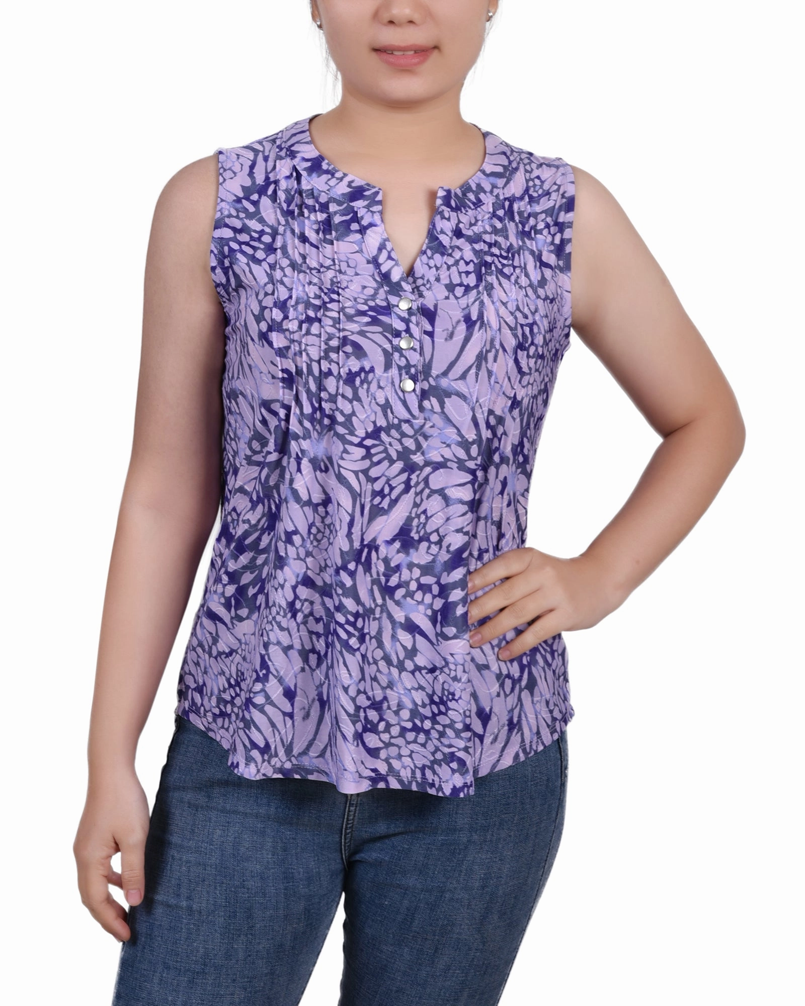 Sleeveless Jacquard Y Neck Top Soft touch finish