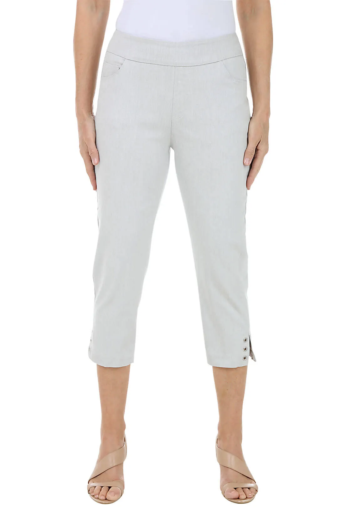 High Collar Protection Design Non Irritating Seams Pull-On Rhinestone Denim Capri Pant