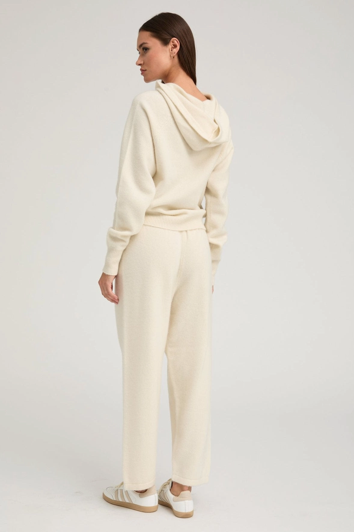 V-neck Shirt Ivory Cashmere Hoodie